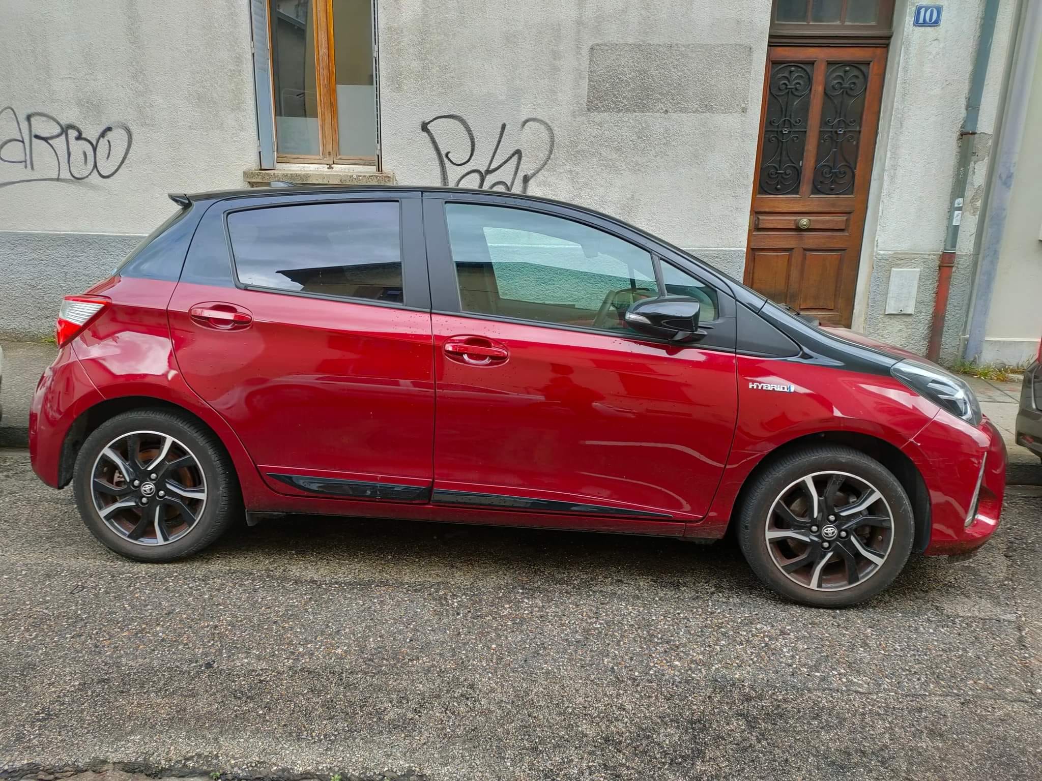 Toyota Yaris Hybride avec Climatisation