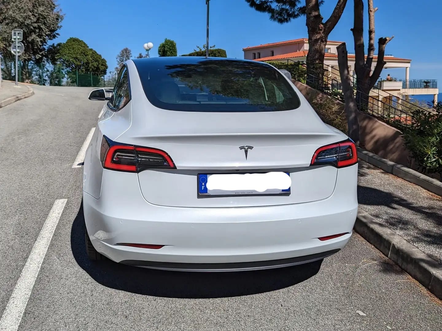 Tesla Model 3 325ch 410km autonomie avec GPS