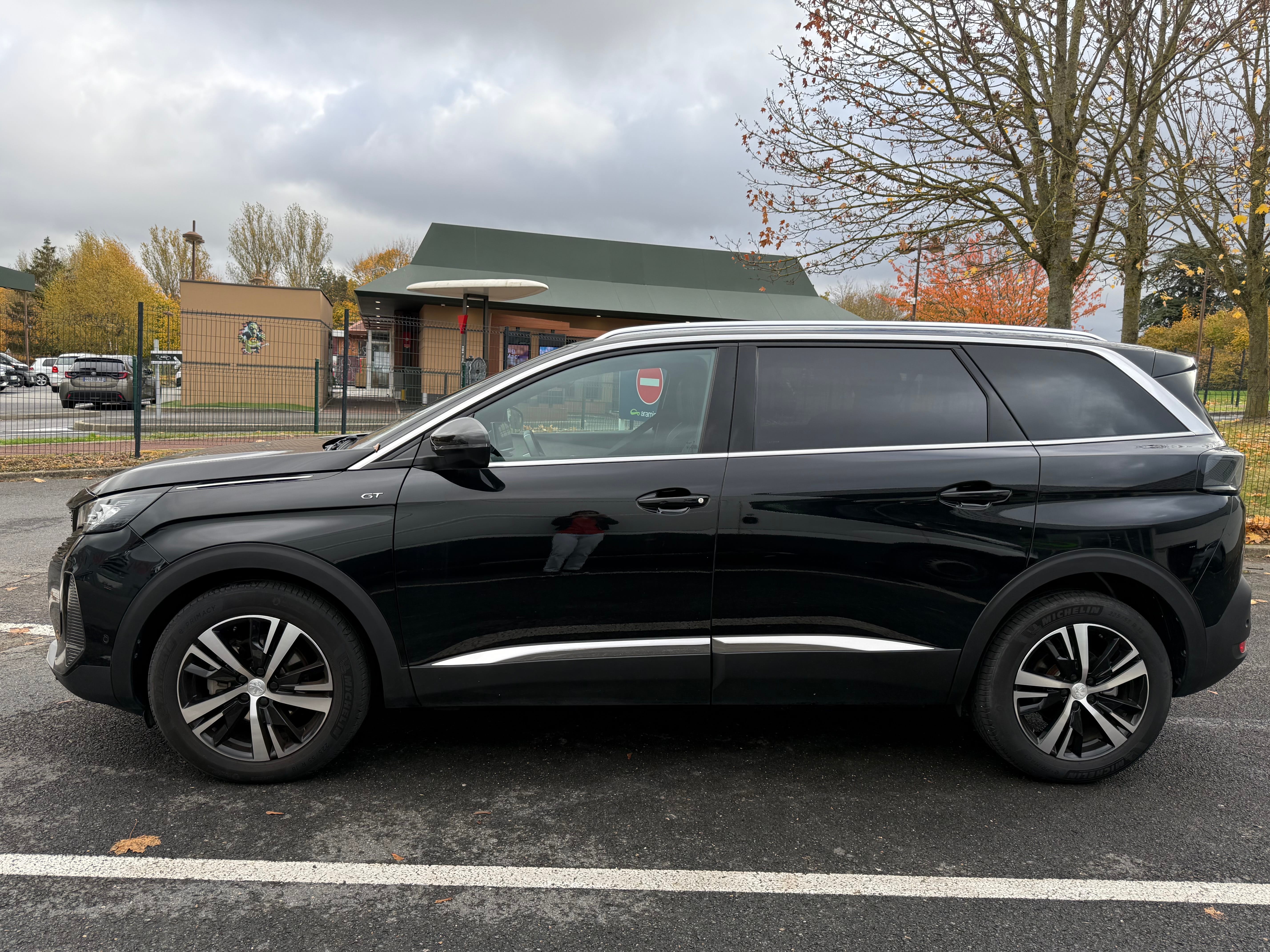 Peugeot 5008 avec Climatisation