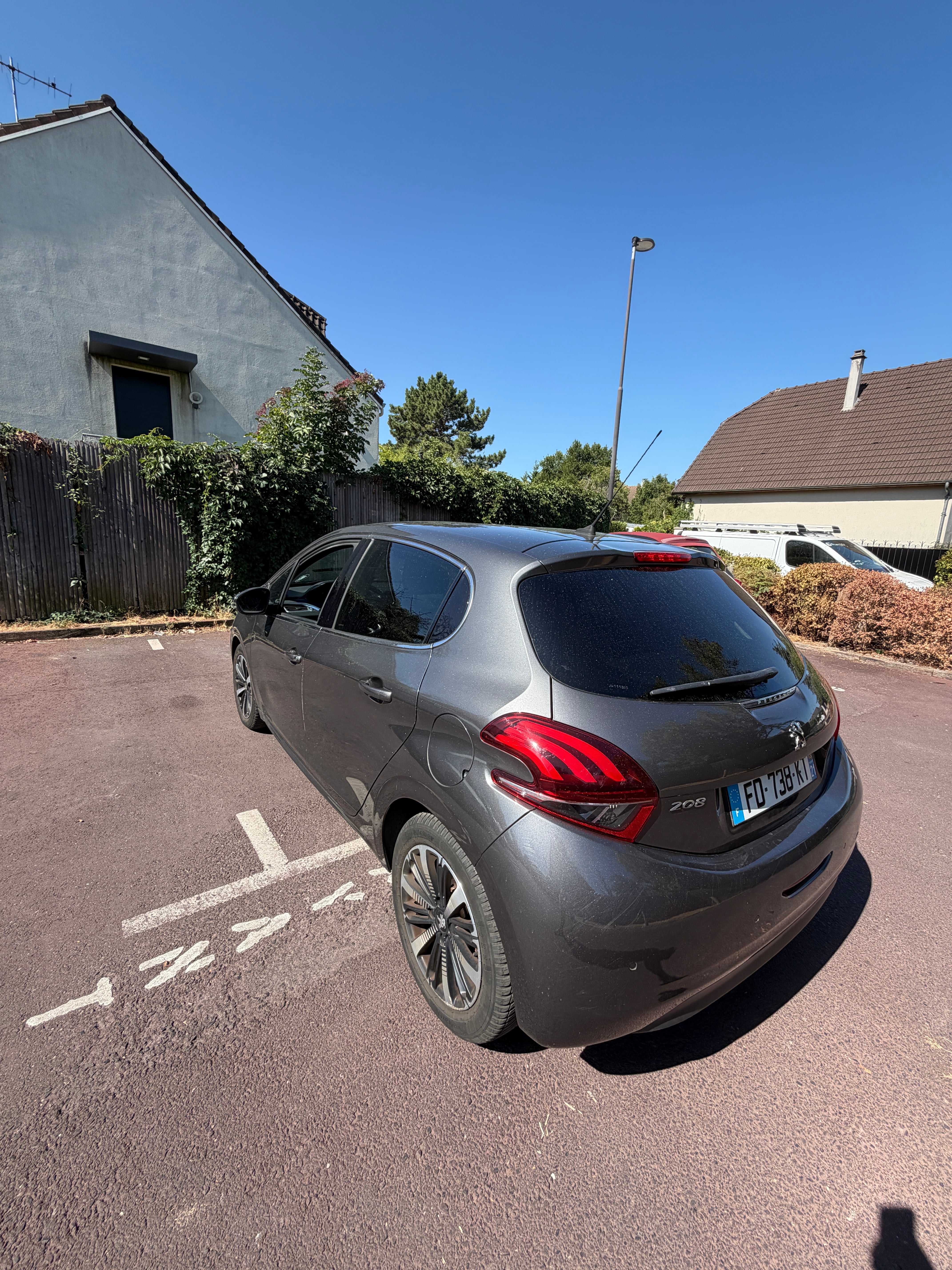Peugeot 208 avec Caméra de recul