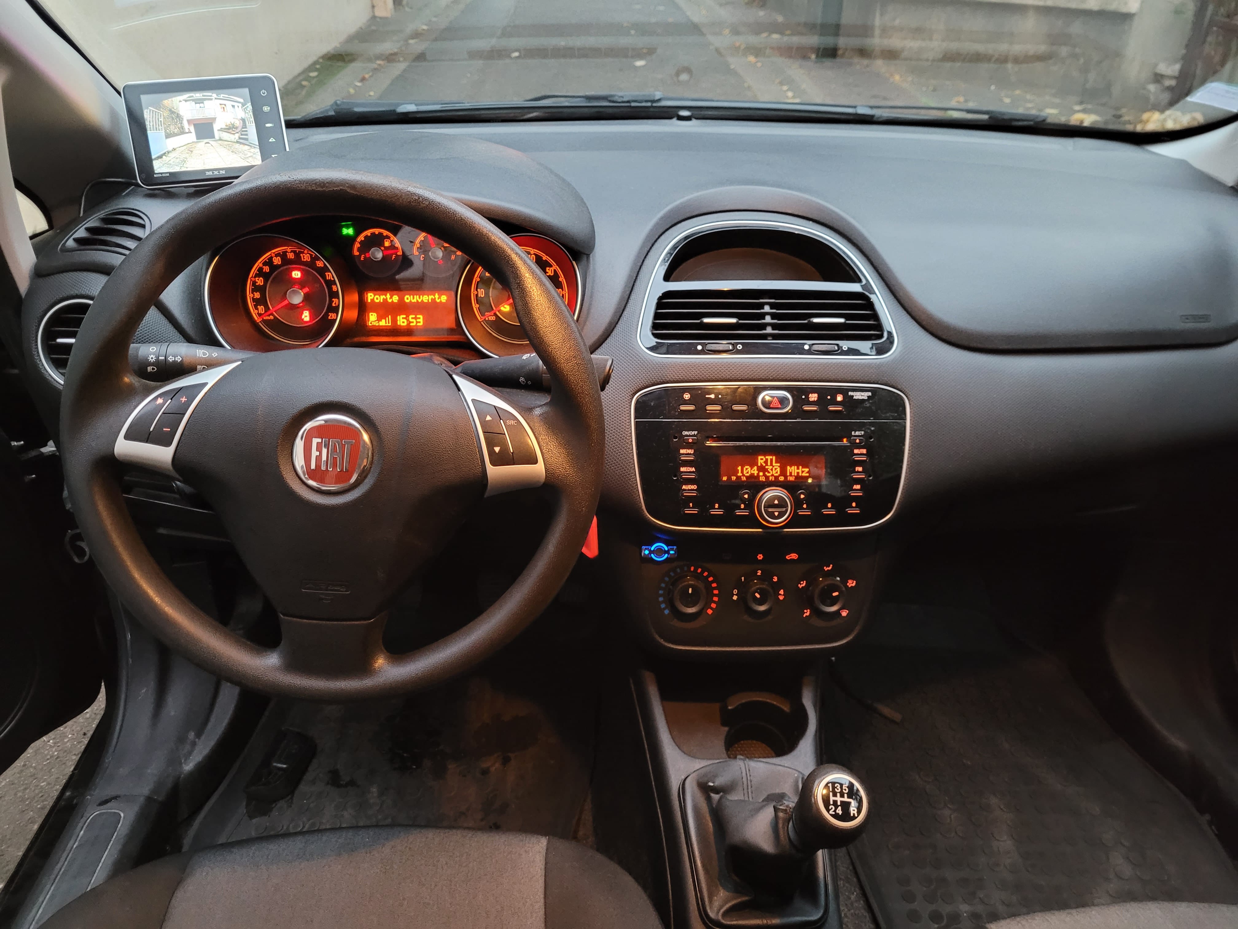 Fiat Punto avec GPS