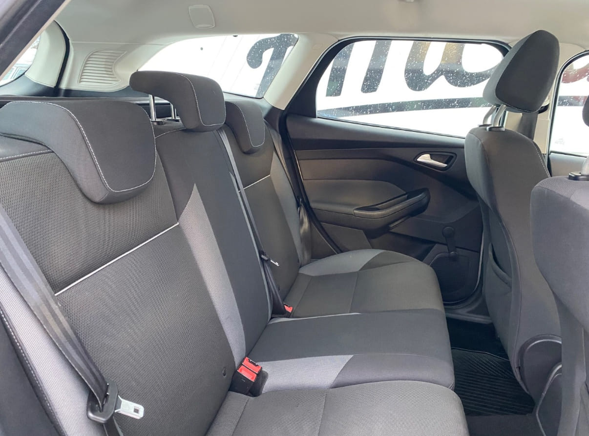 Ford Focus SW lll Turnier 1,6 TDCi Stv avec Android Auto