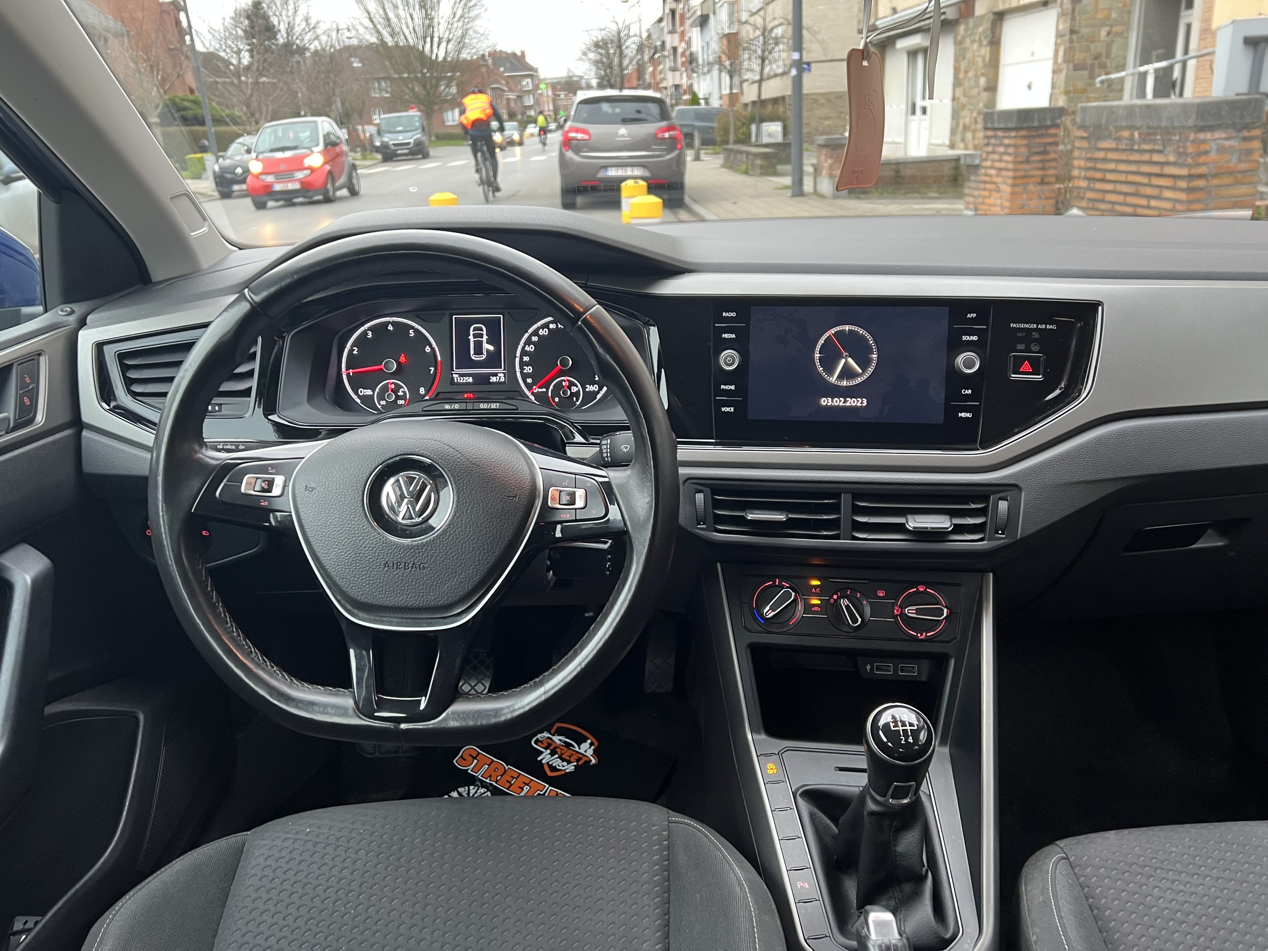Volkswagen Polo 1.0 R-line met Audio- / iPod-ingang