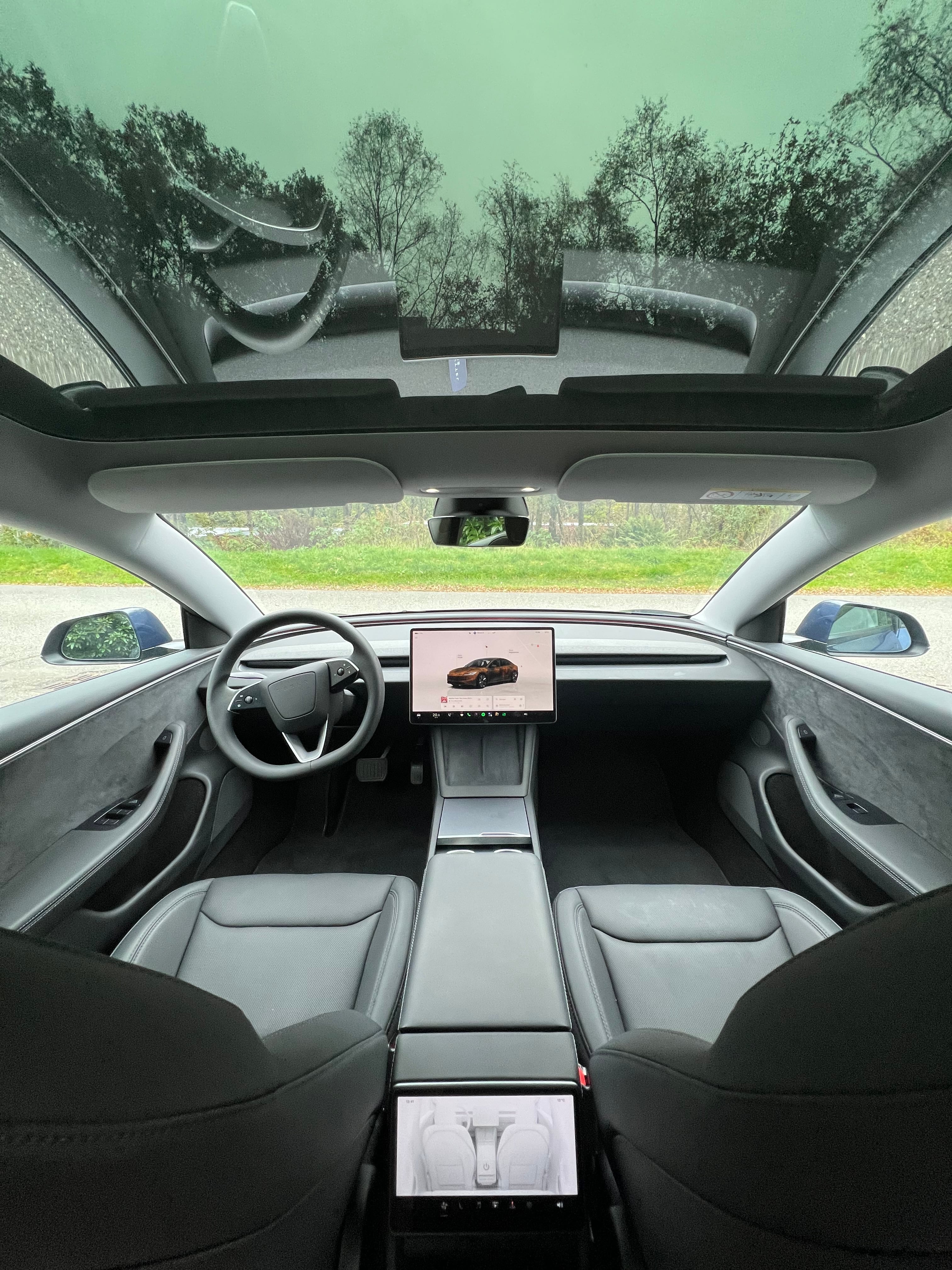 Tesla Model 3 Long Range med GPS