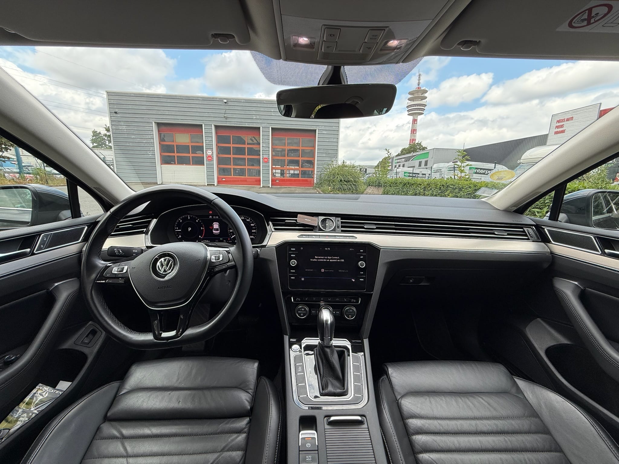 Volkswagen Passat avec GPS
