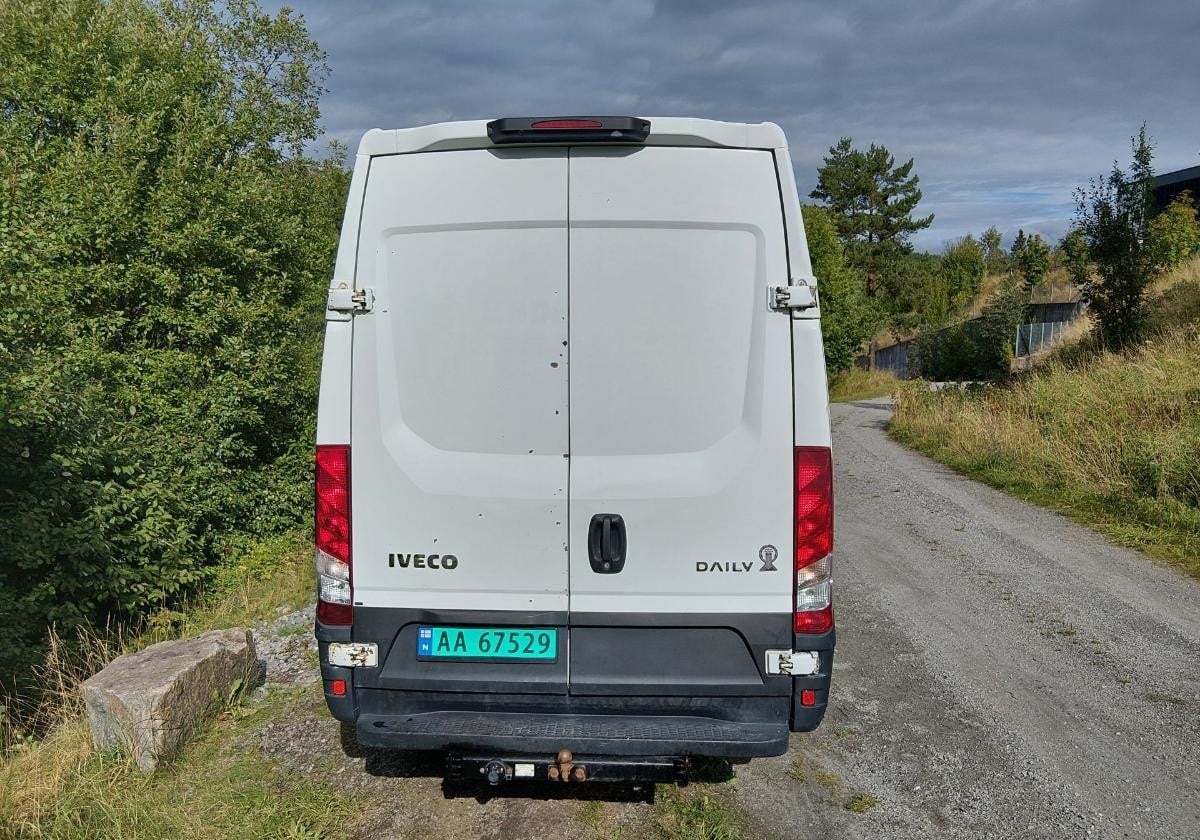 Iveco Daily with Bluetooth audio