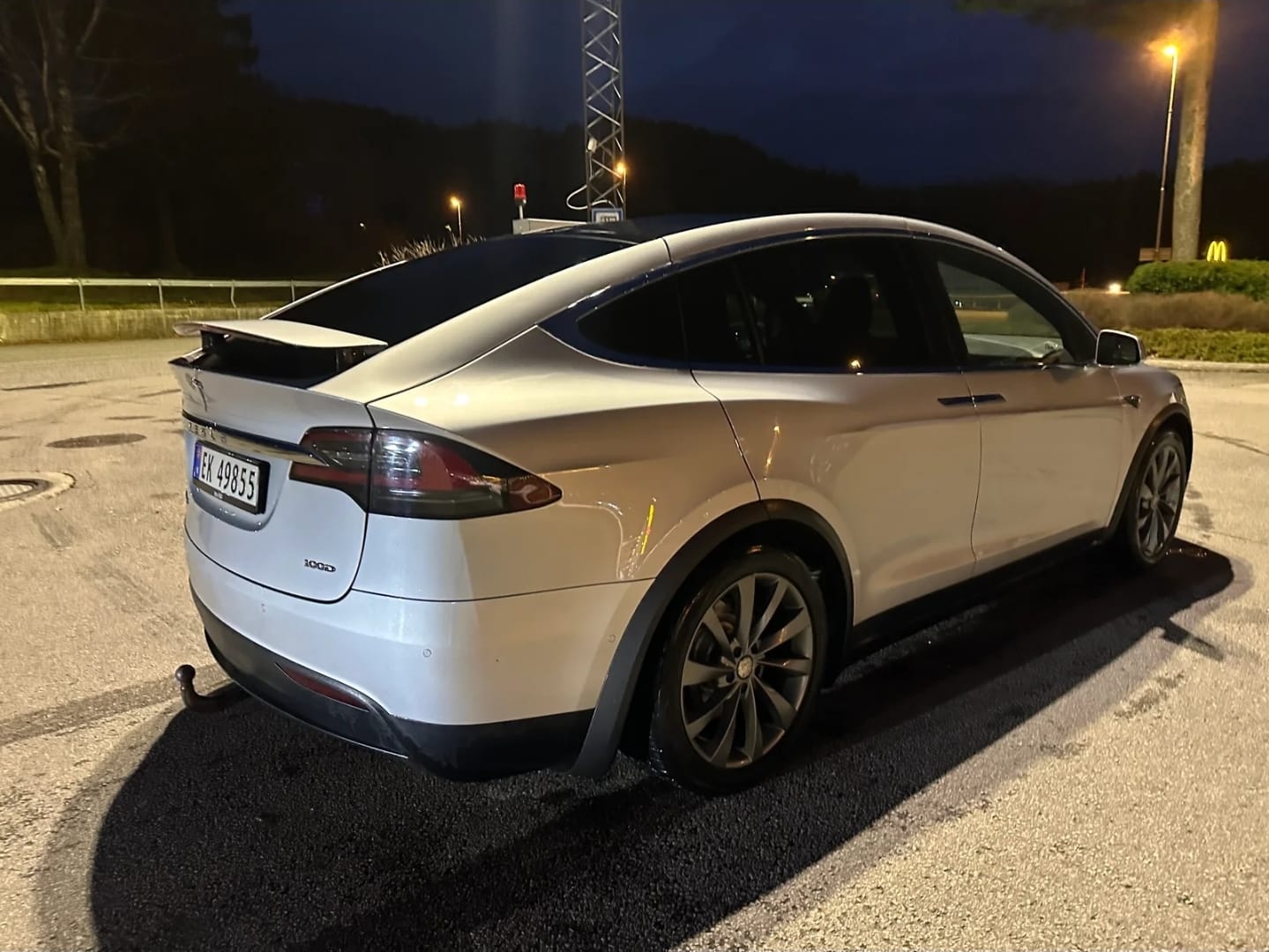 Tesla Model X 100D med Aircondition