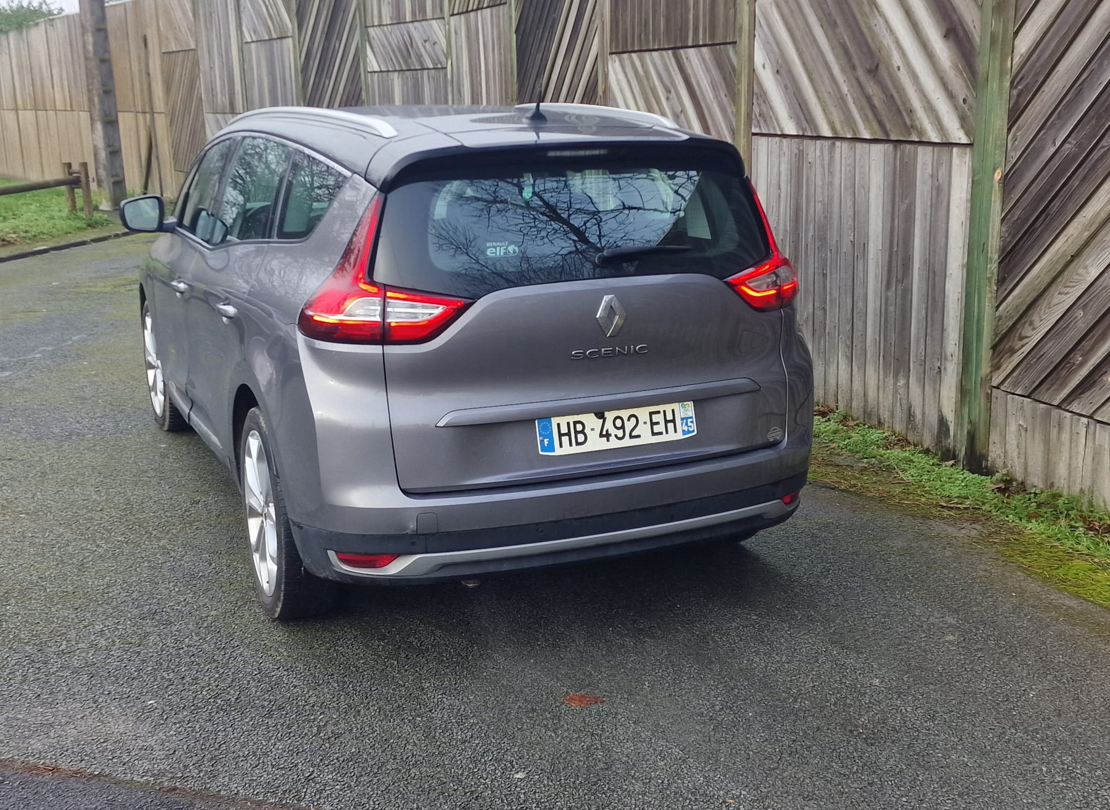 Renault Grand Scenic  IV 115CH HB492 avec Audio Bluetooth