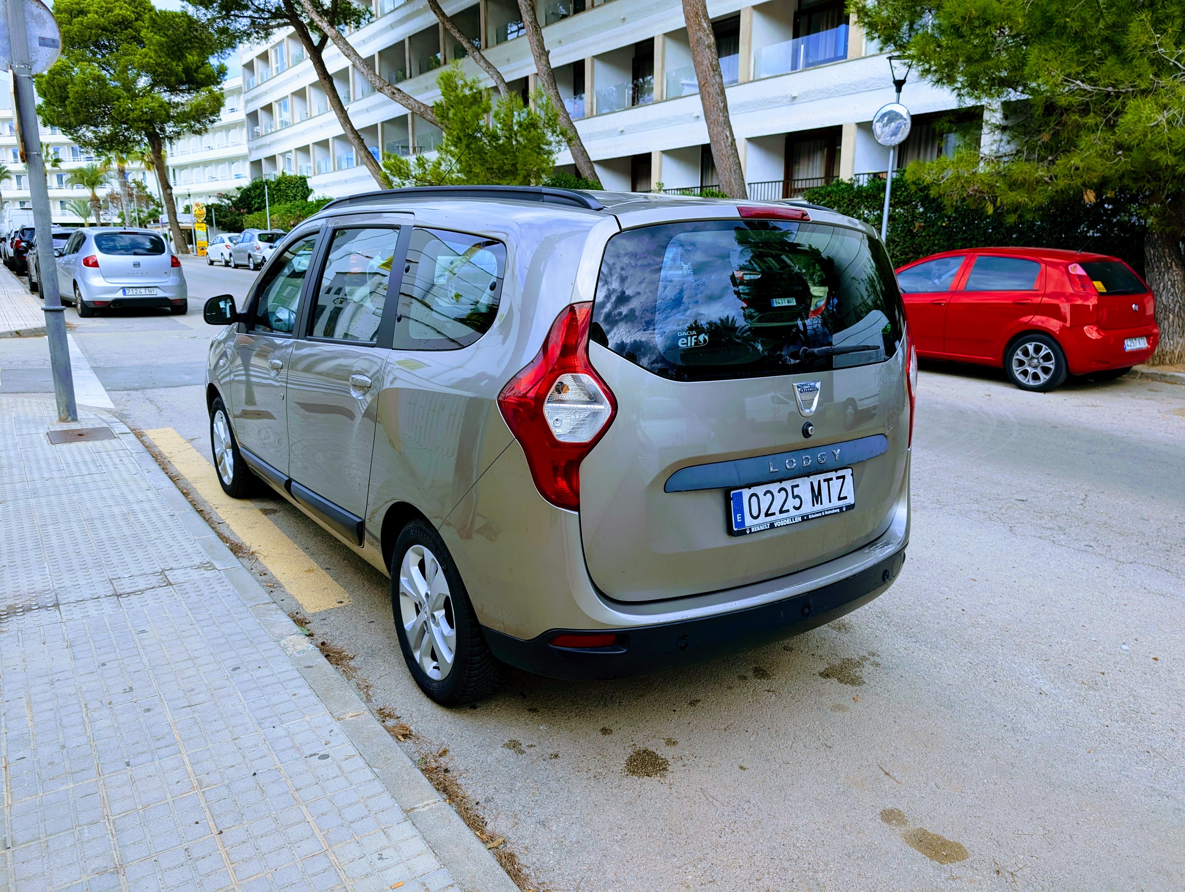 Dacia Lodgy
