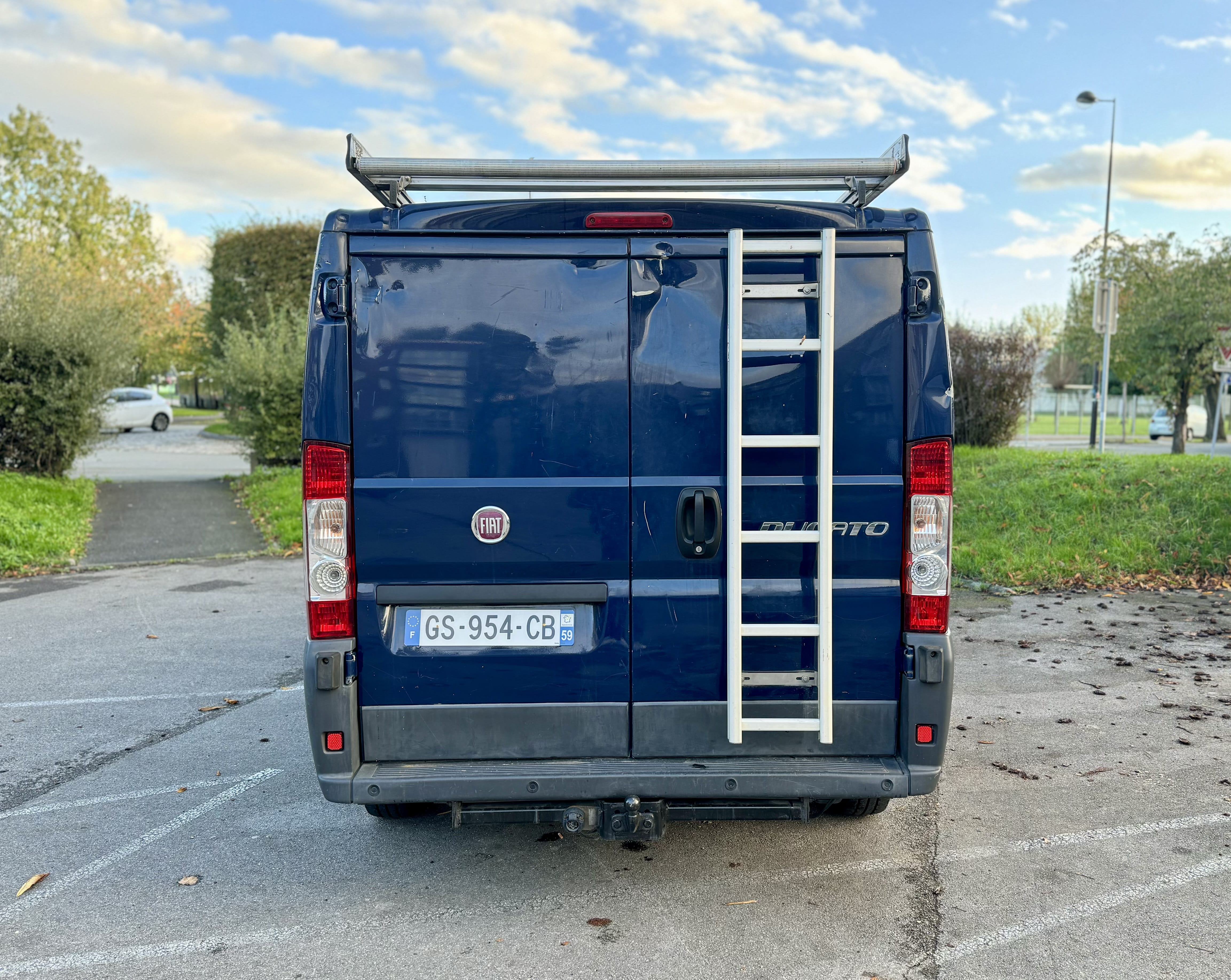 Fiat Ducato 2.3 multijet 130cv avec Attelage