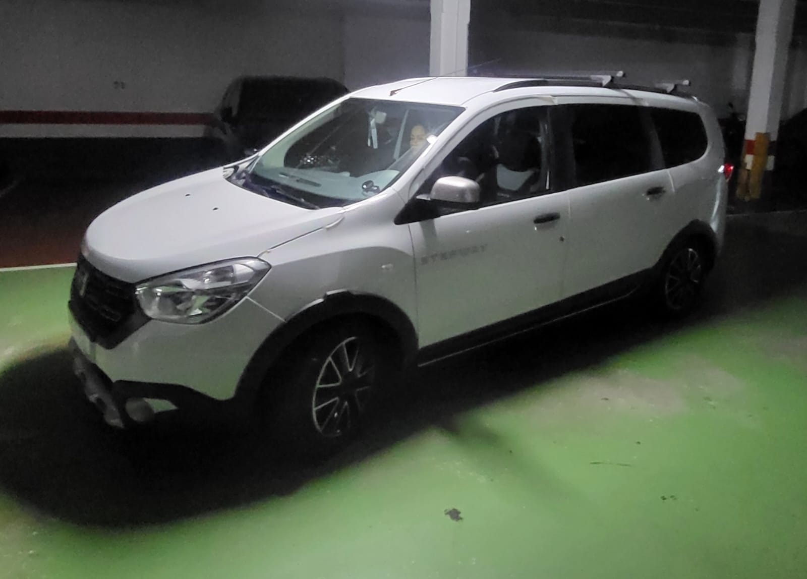 Dacia Lodgy, 2018, Gasolina 95, 7 plazas