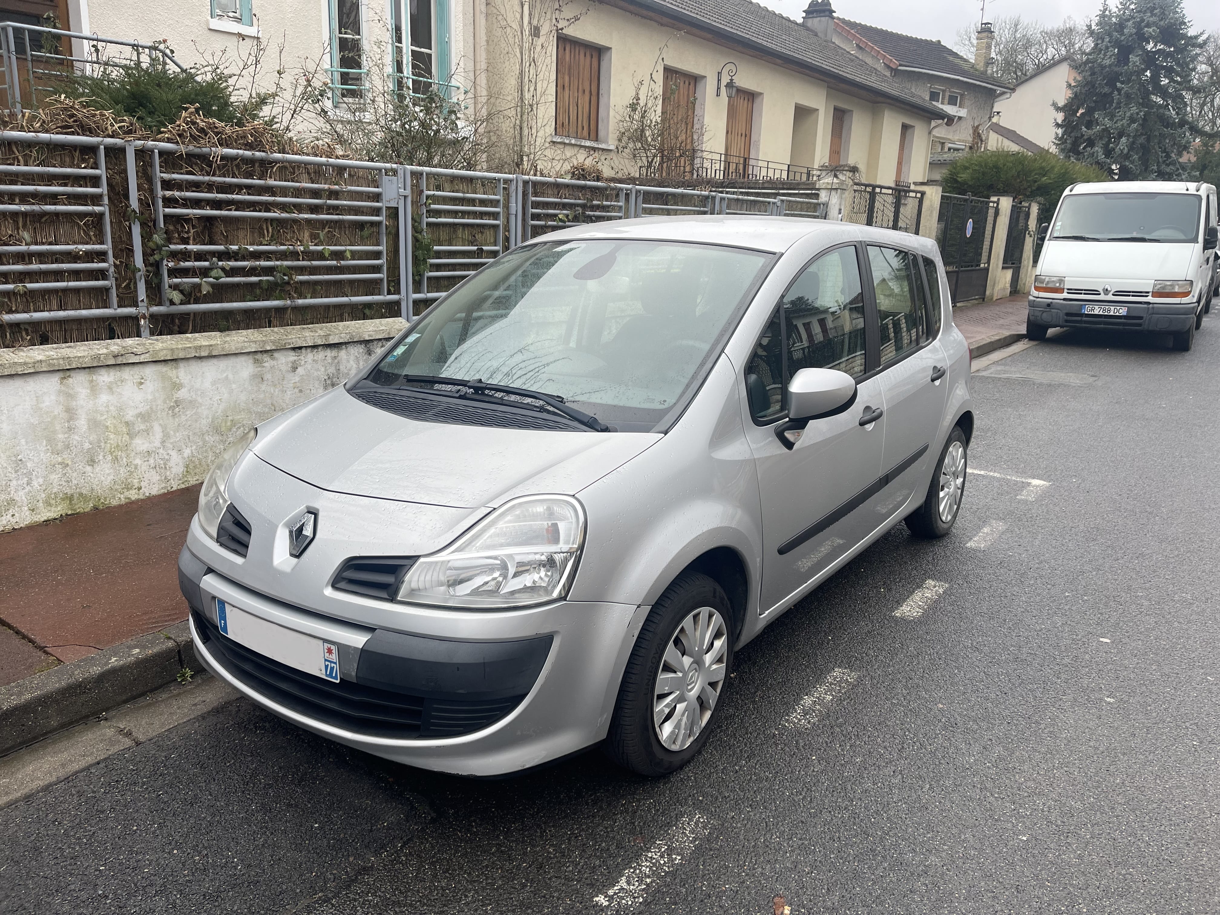 Renault Modus, 2013, Essence 95