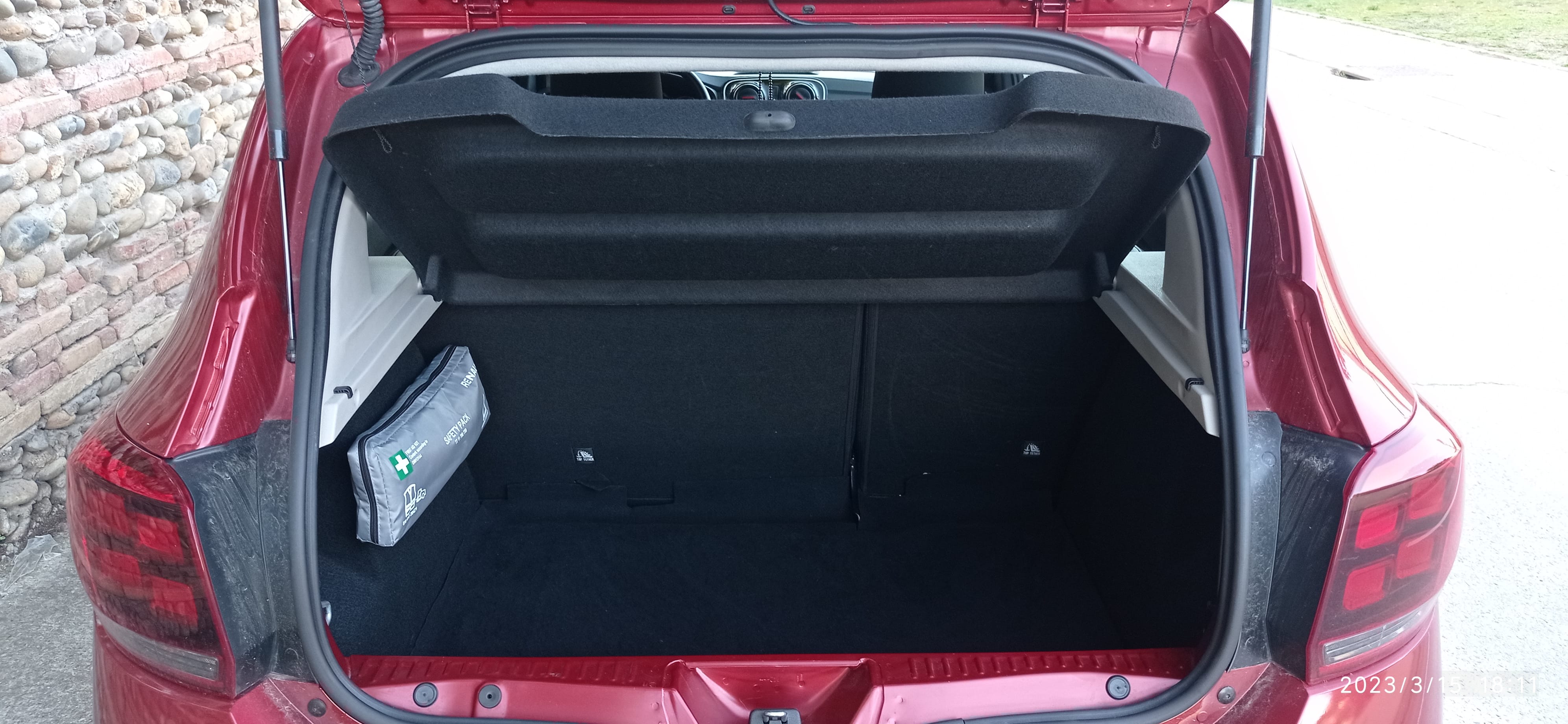 Dacia Sandero avec GPS