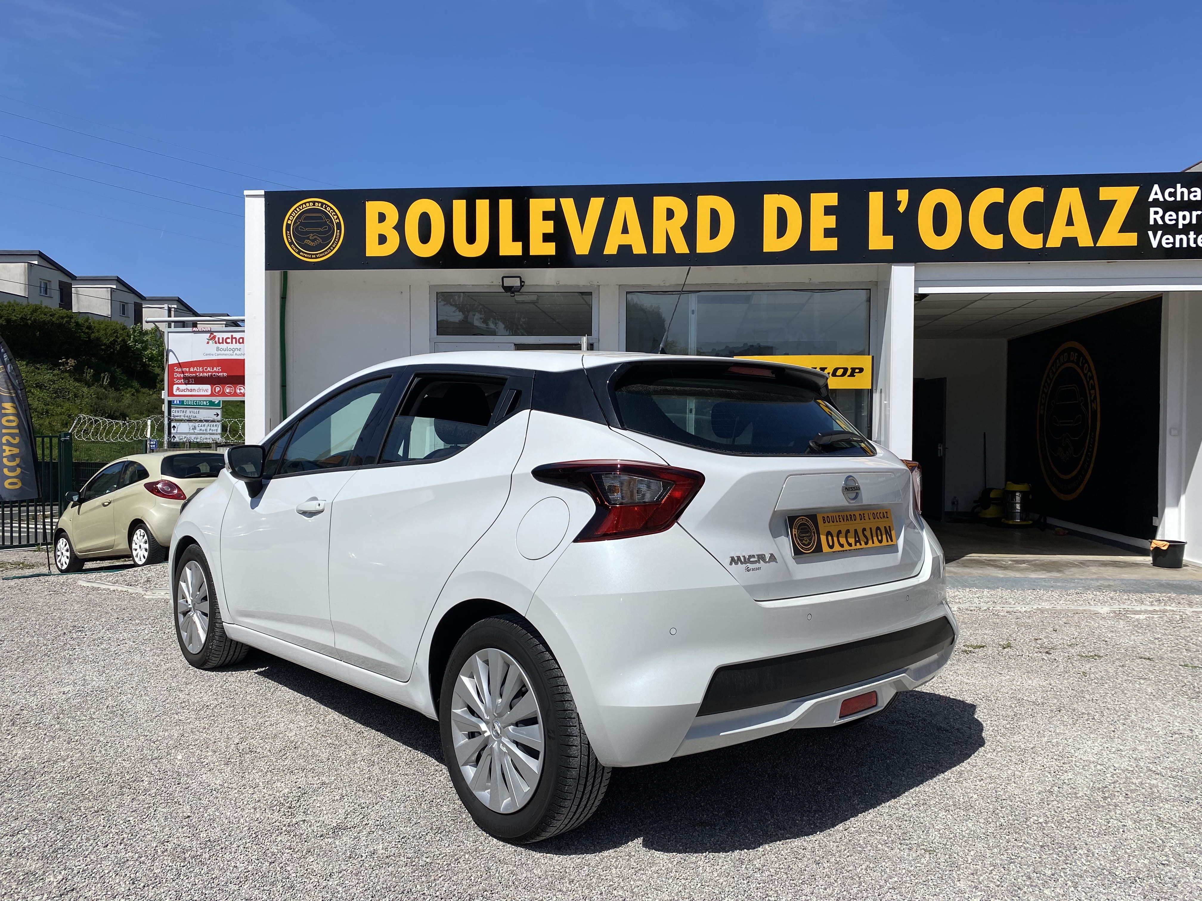 Nissan Micra avec Climatisation