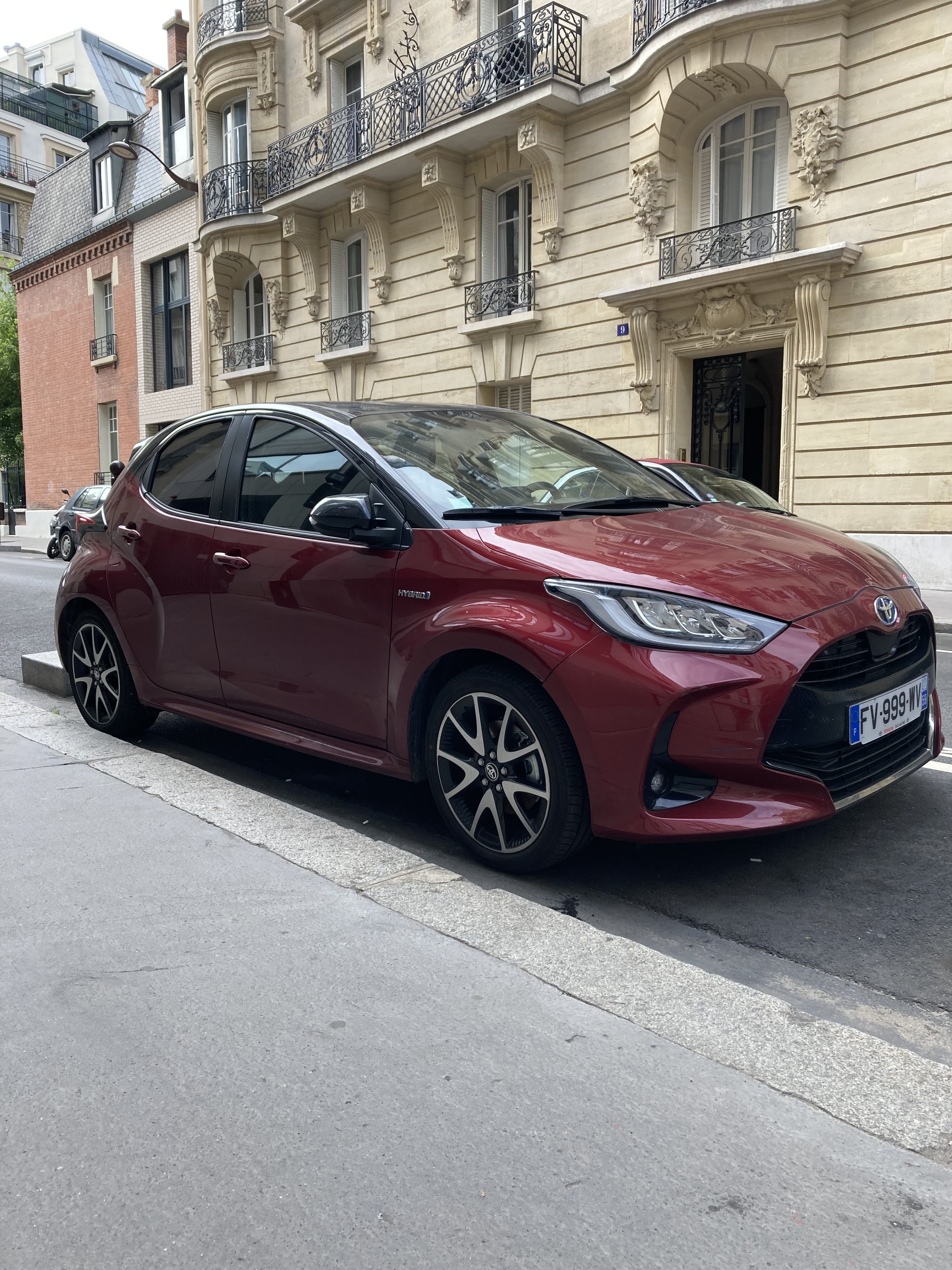 Toyota Yaris Hybride, 2020, Essence 95, automatique