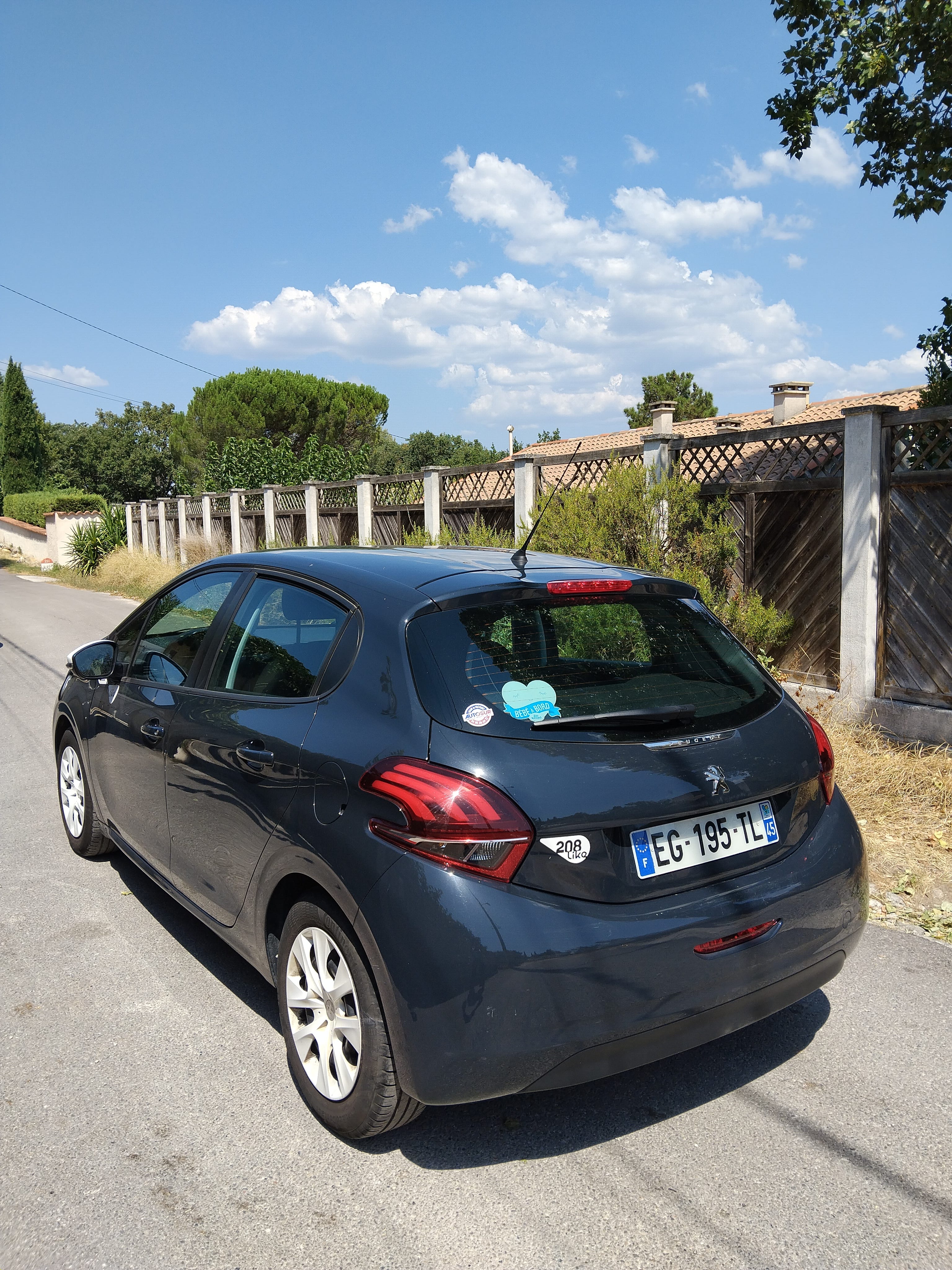Peugeot 208 avec Climatisation