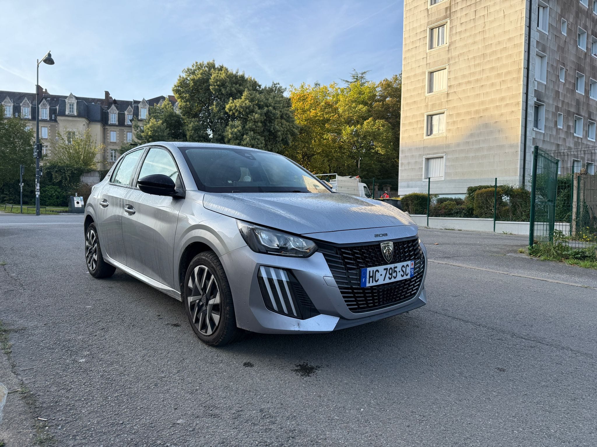 Peugeot 208 avec Climatisation