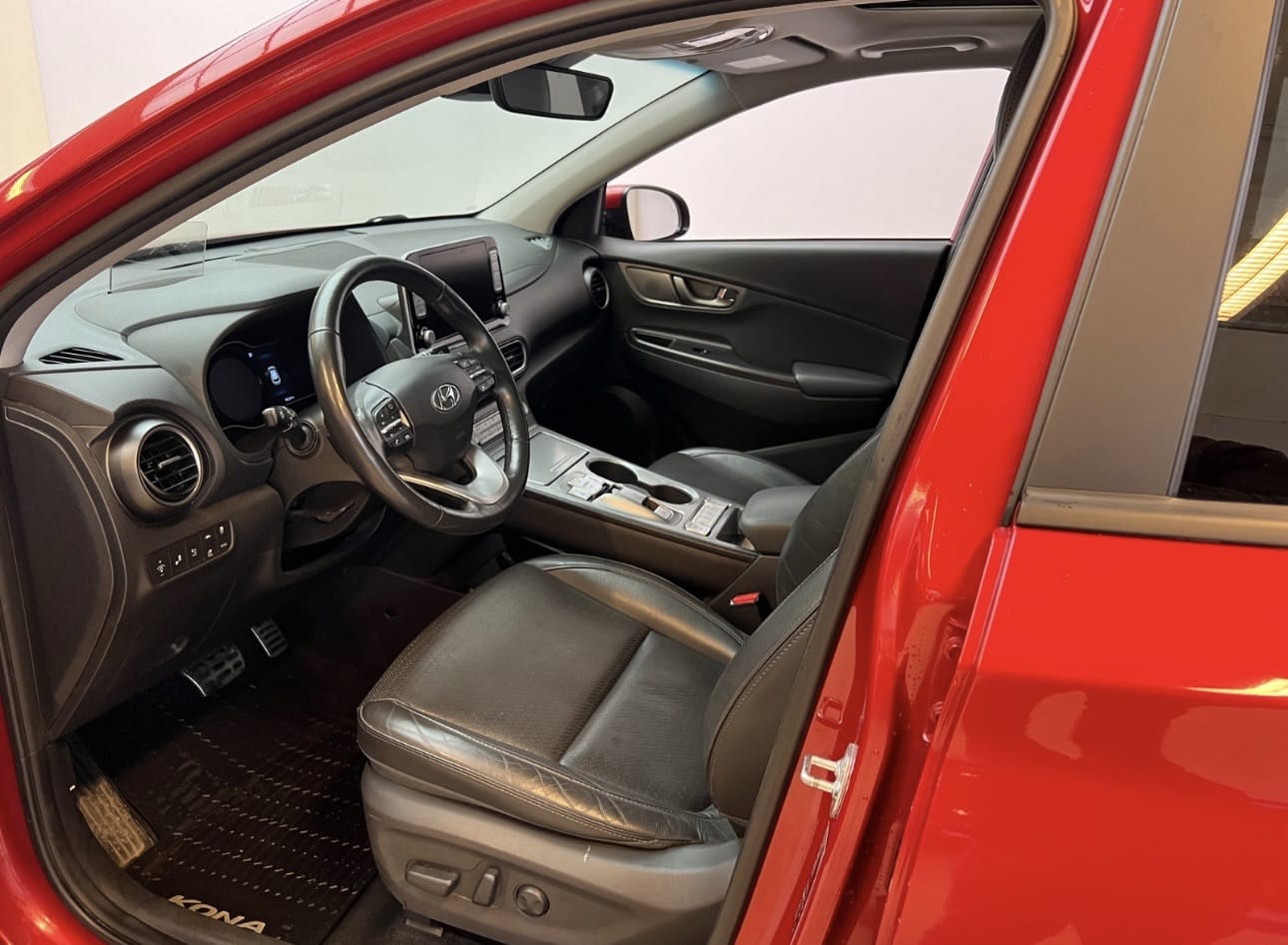 Hyundai Kona Electric med Cruisekontroll