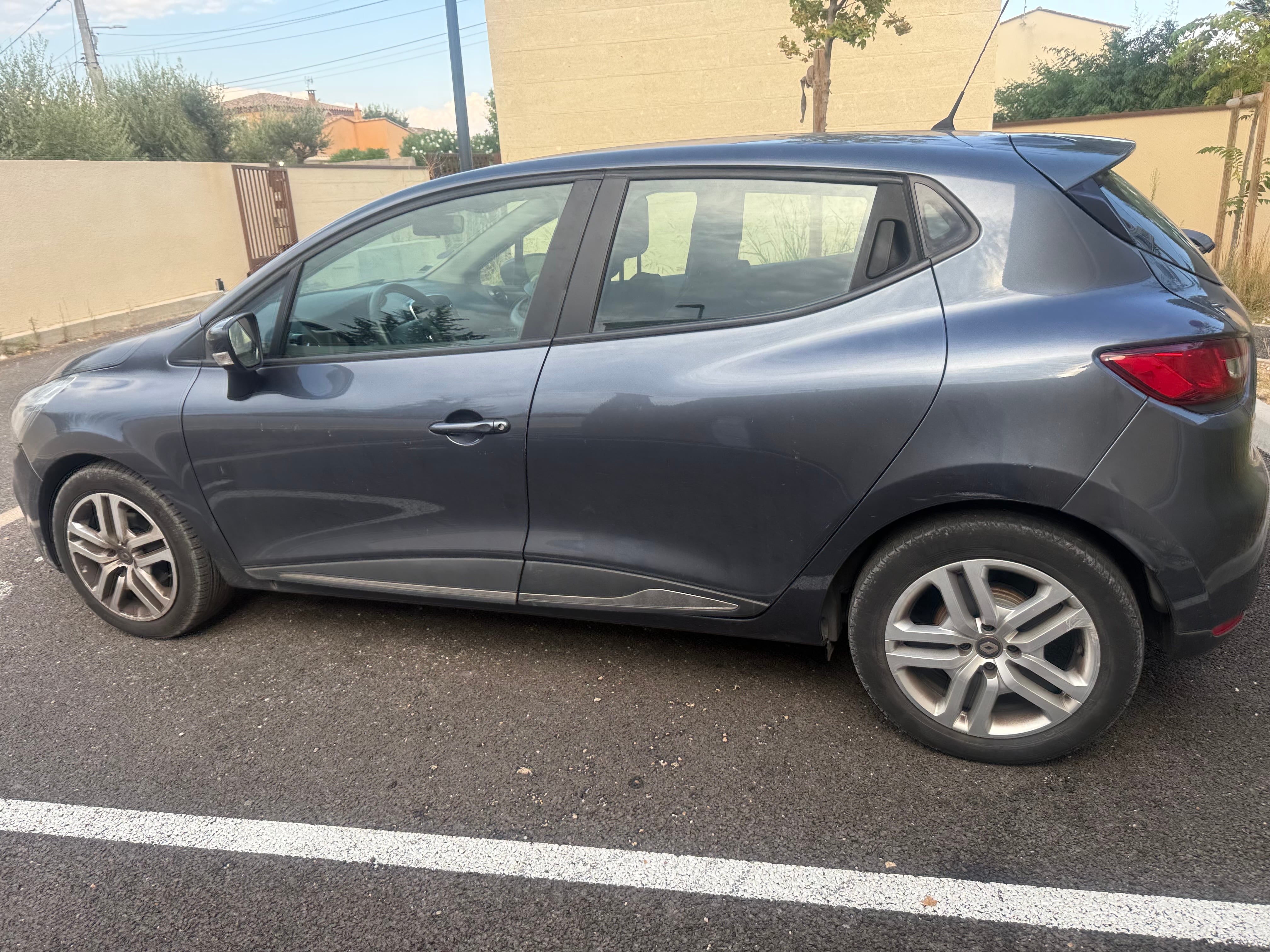 Renault Clio, 2018, Essence 95