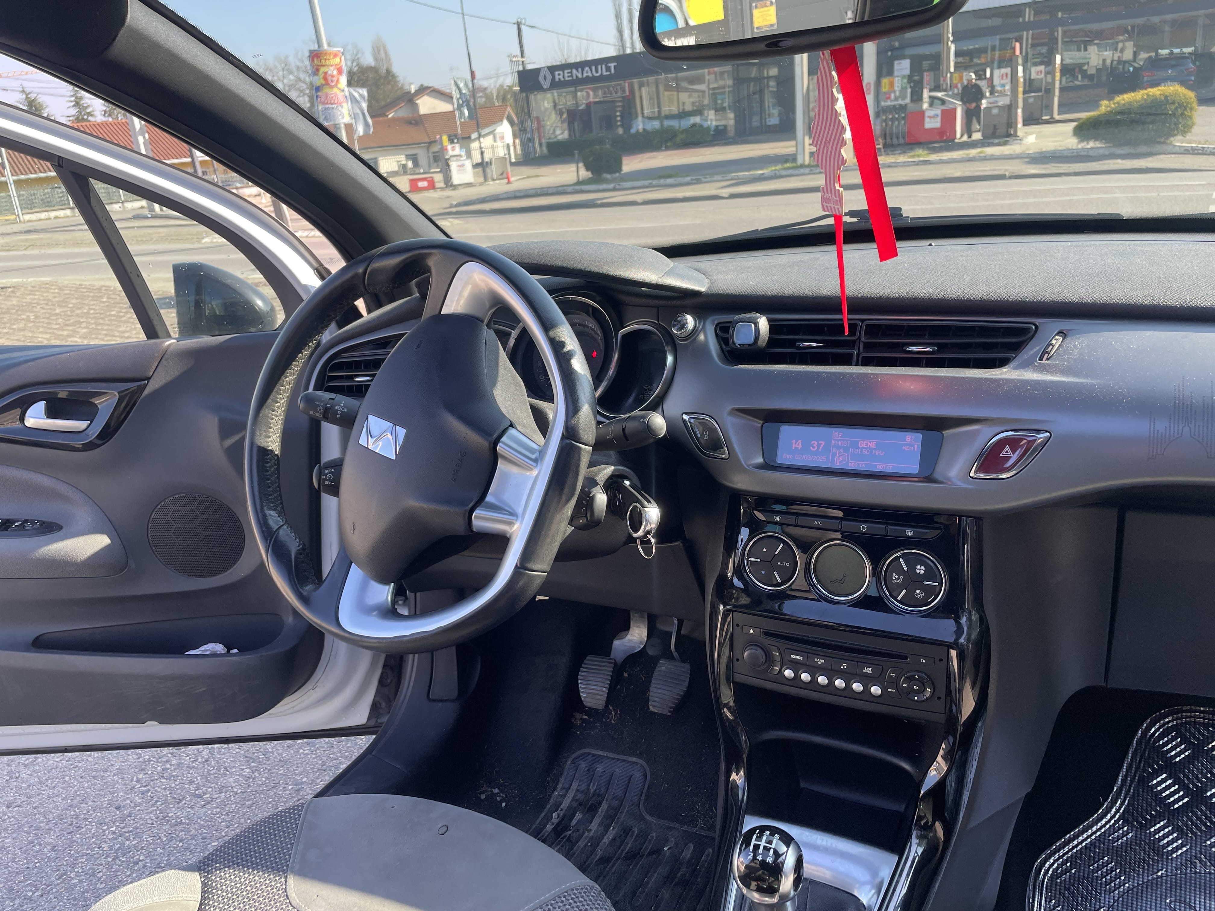 Citroen DS3 Cabriolet avec Audio Bluetooth