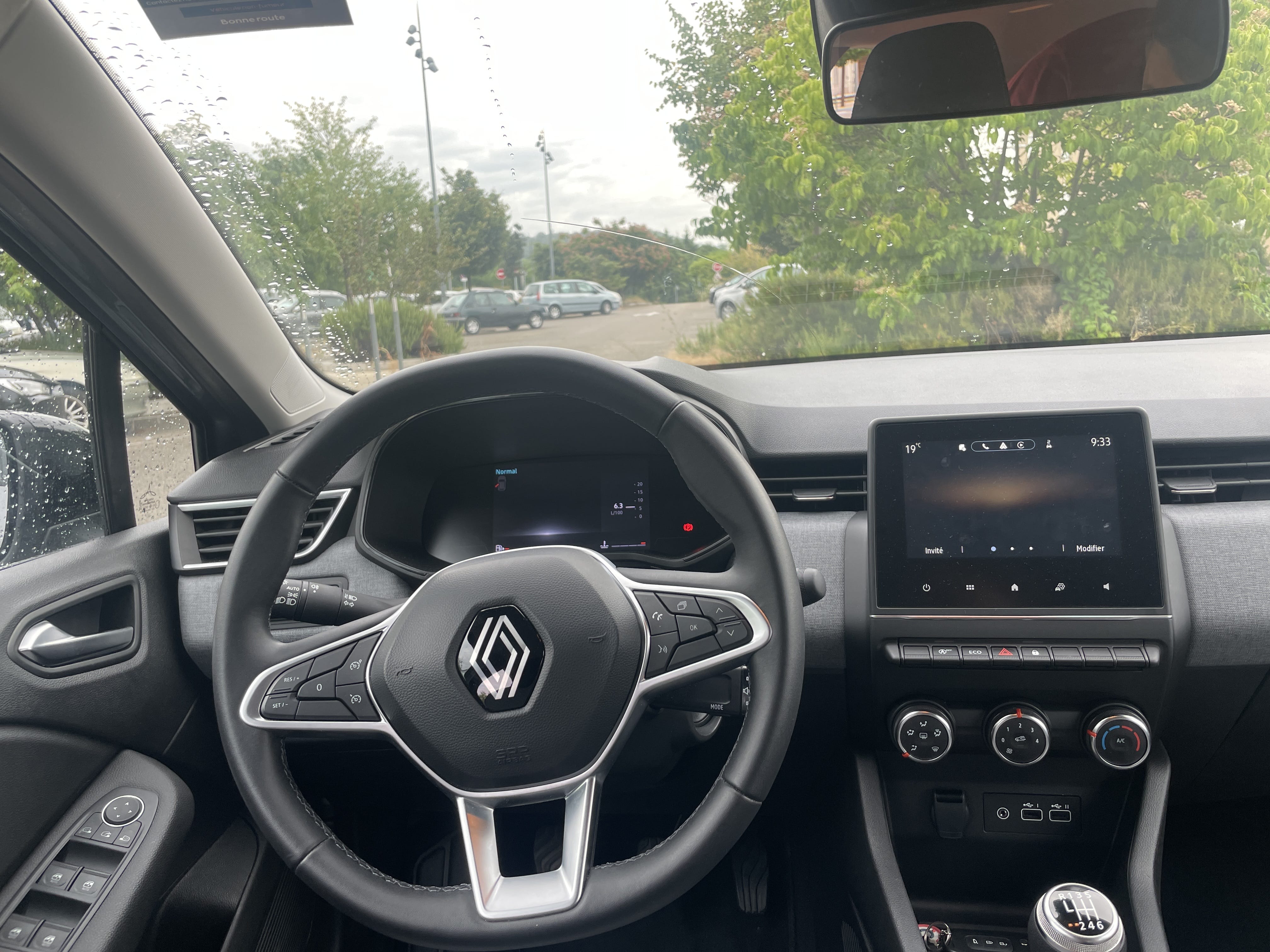 Renault Clio avec Régulateur de vitesse