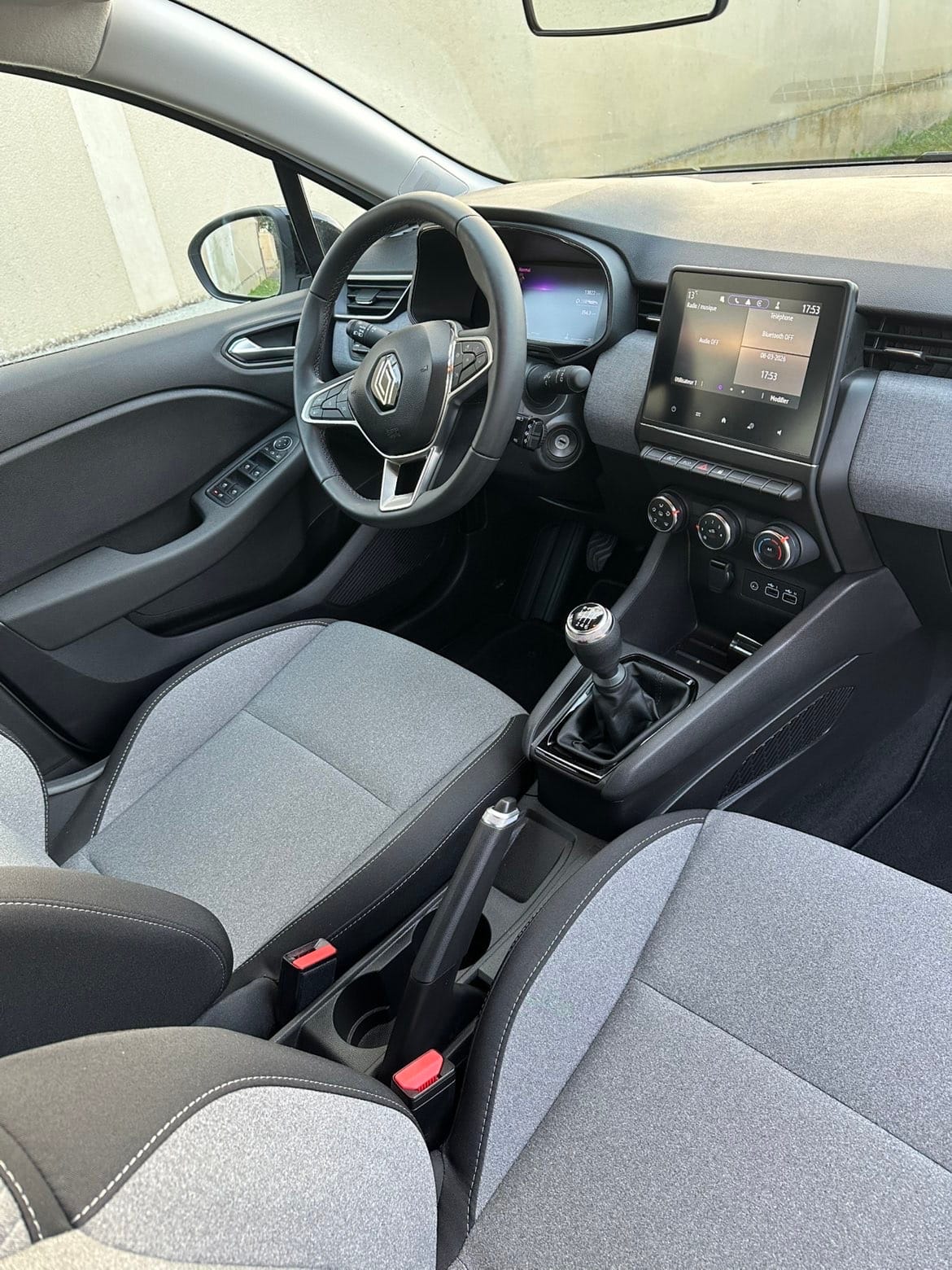 Renault Clio avec Régulateur de vitesse