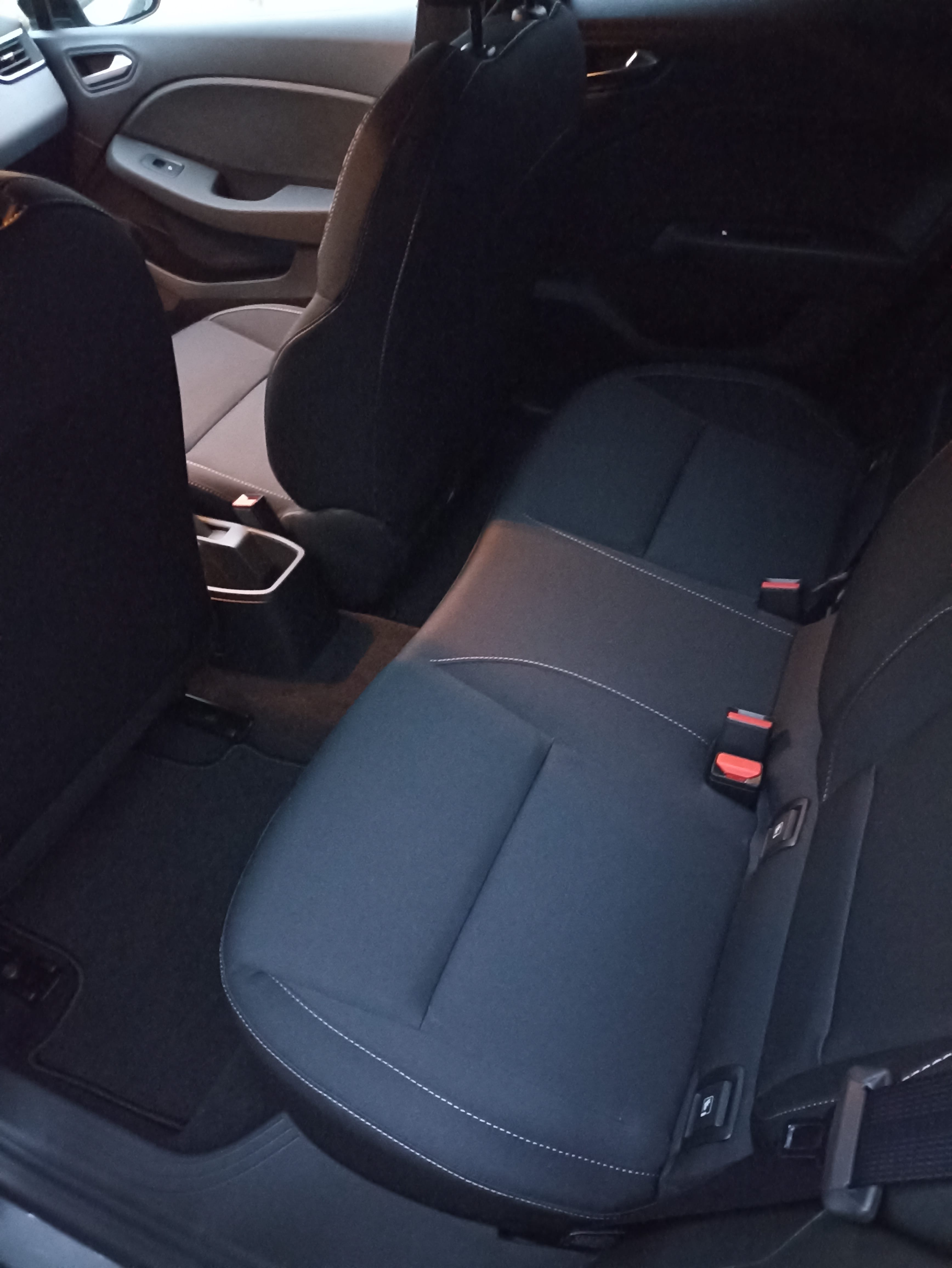 Renault Clio with Bluetooth audio