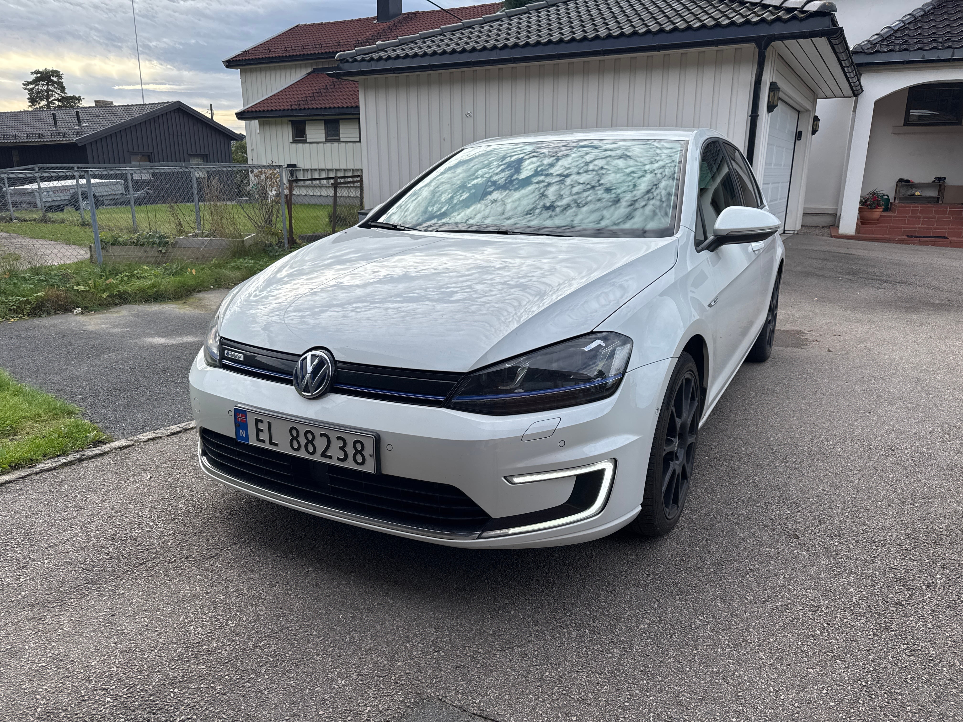 Volkswagen e-Golf, 2016, Elektrisk, automatisk