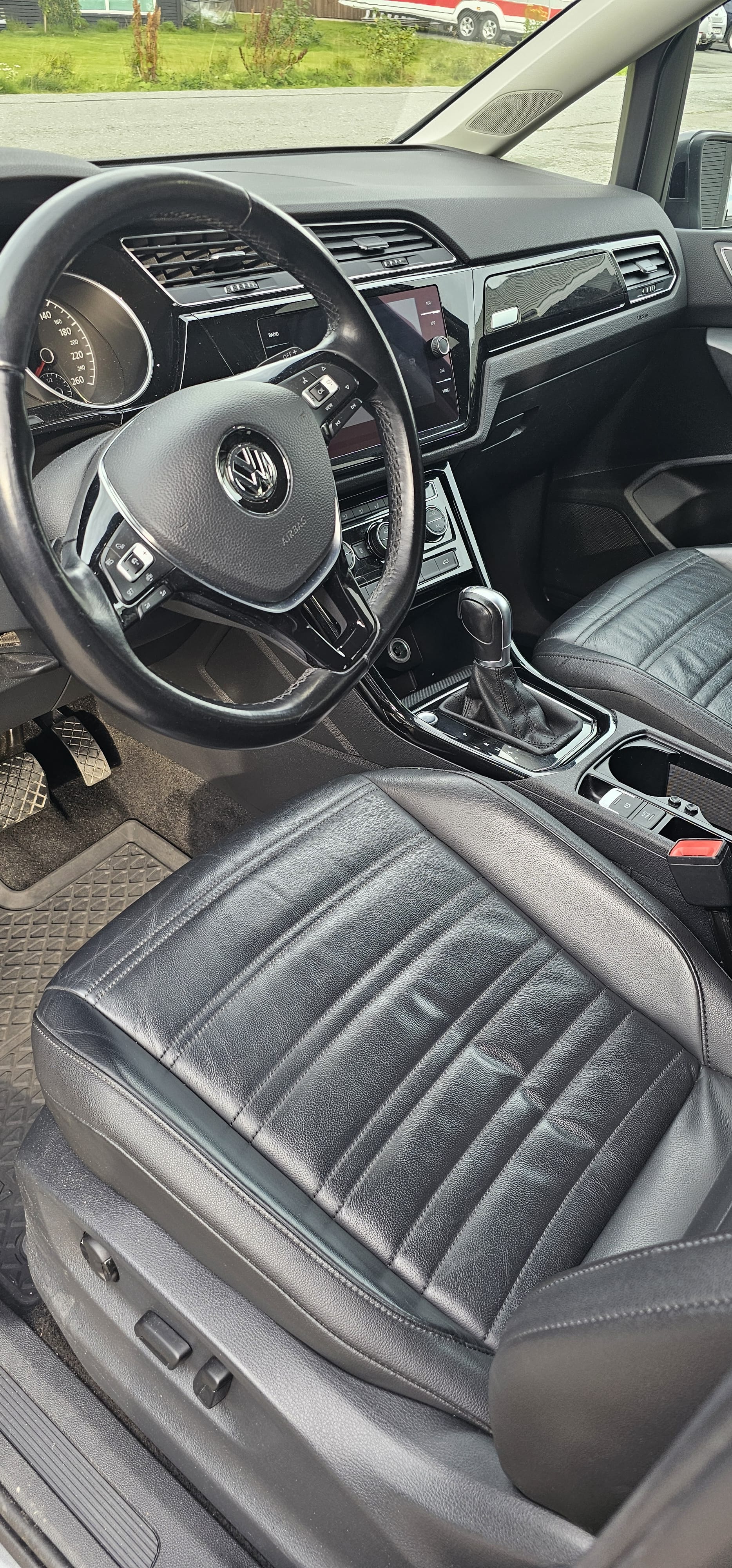 Volkswagen Touran avec Régulateur de vitesse
