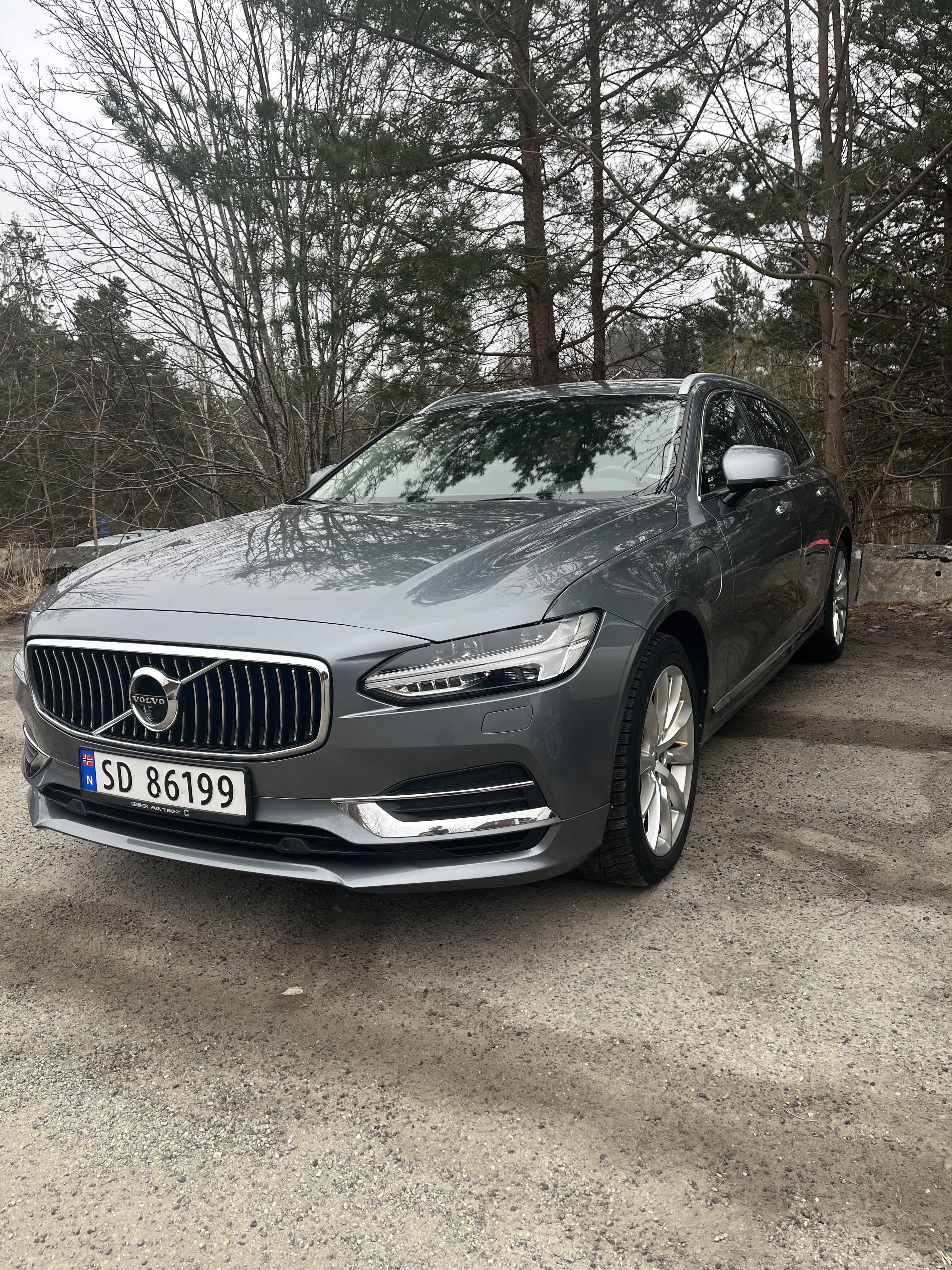Volvo V90 T8 Twin Engine, 2017, Blyfri 95 / Elektrisk (hybrid), automatisk