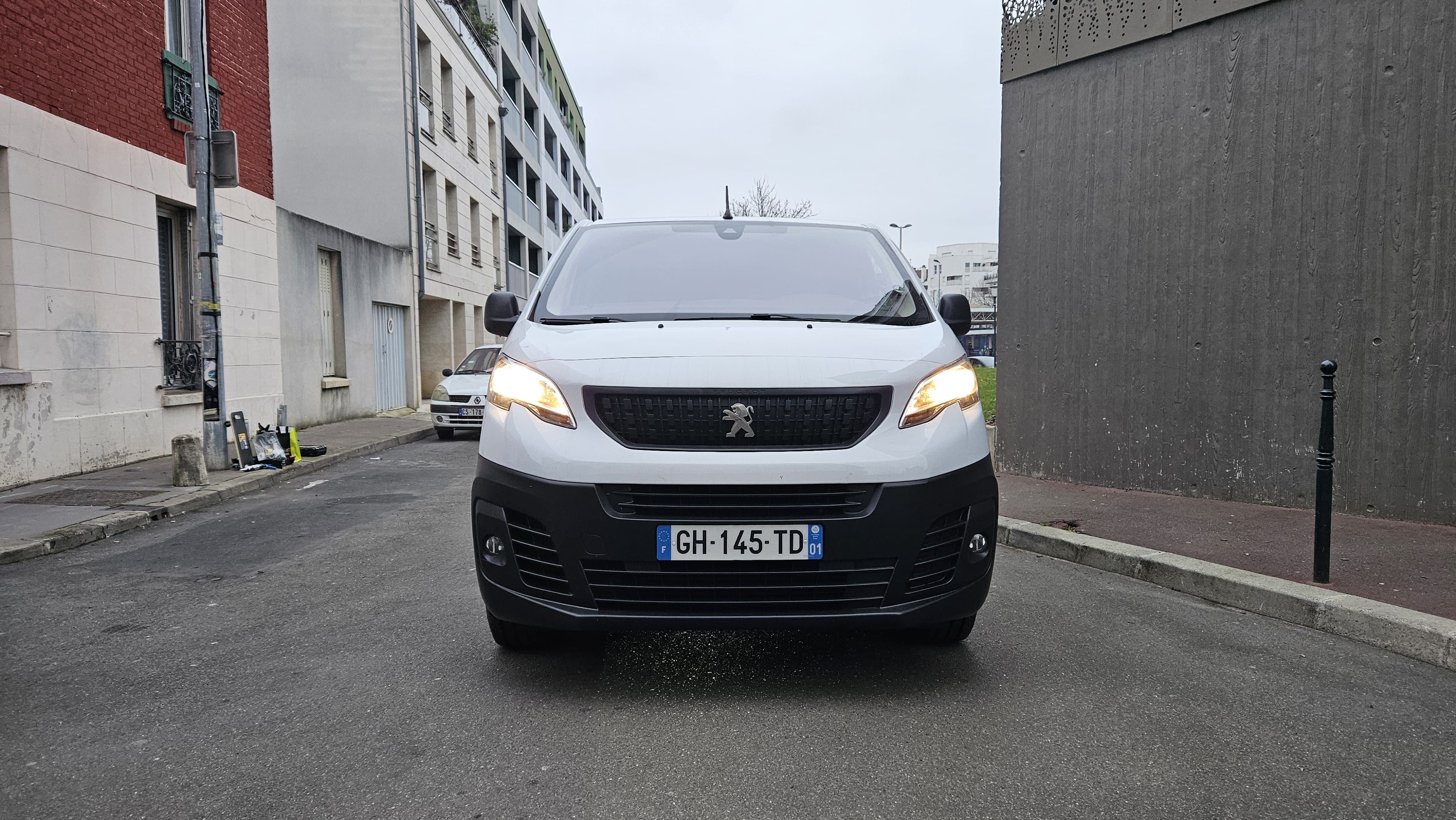 Peugeot Expert avec Entrée audio / iPod