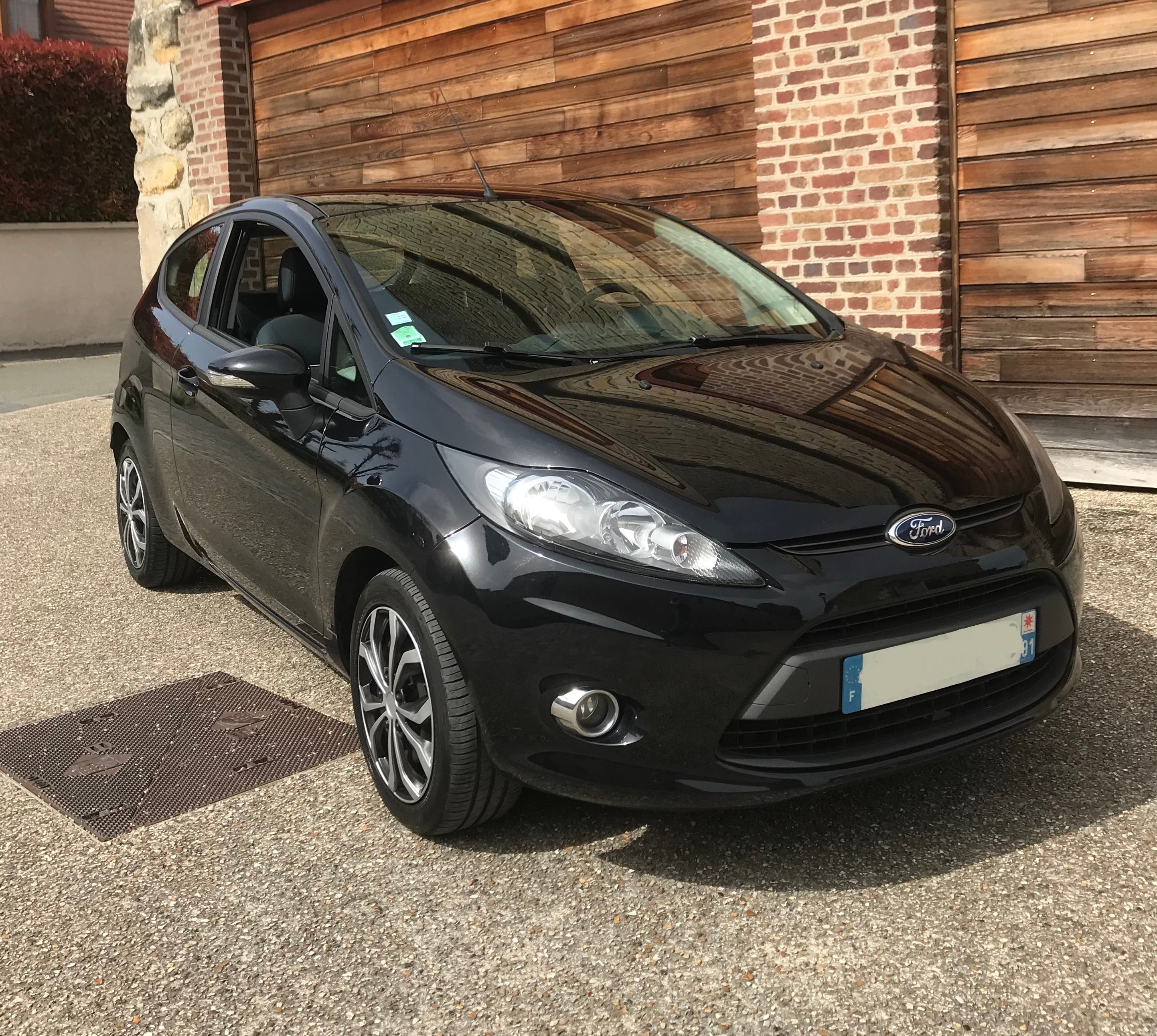Ford Fiesta, 2012, Essence 98