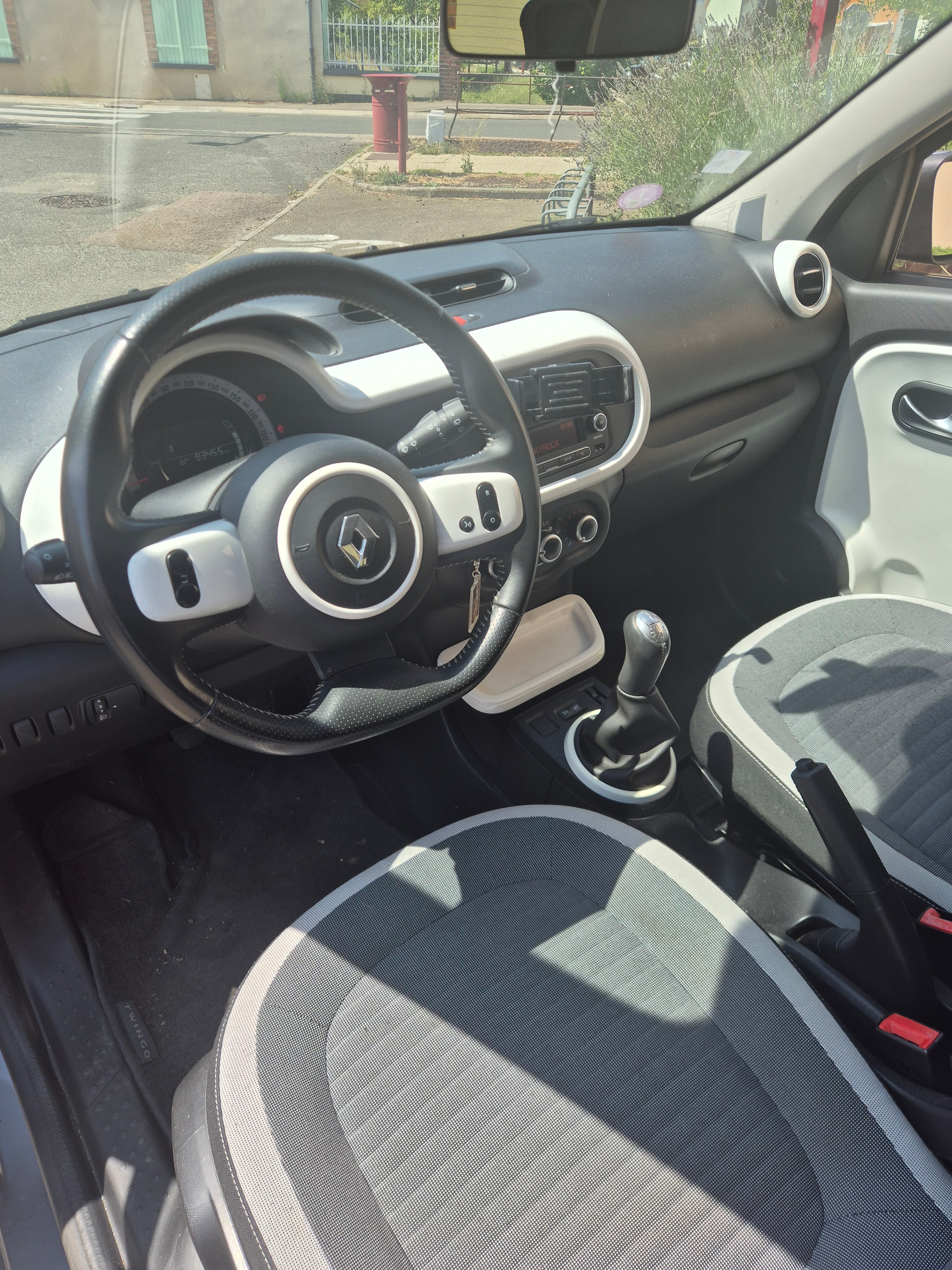 Renault Twingo III avec Audio Bluetooth