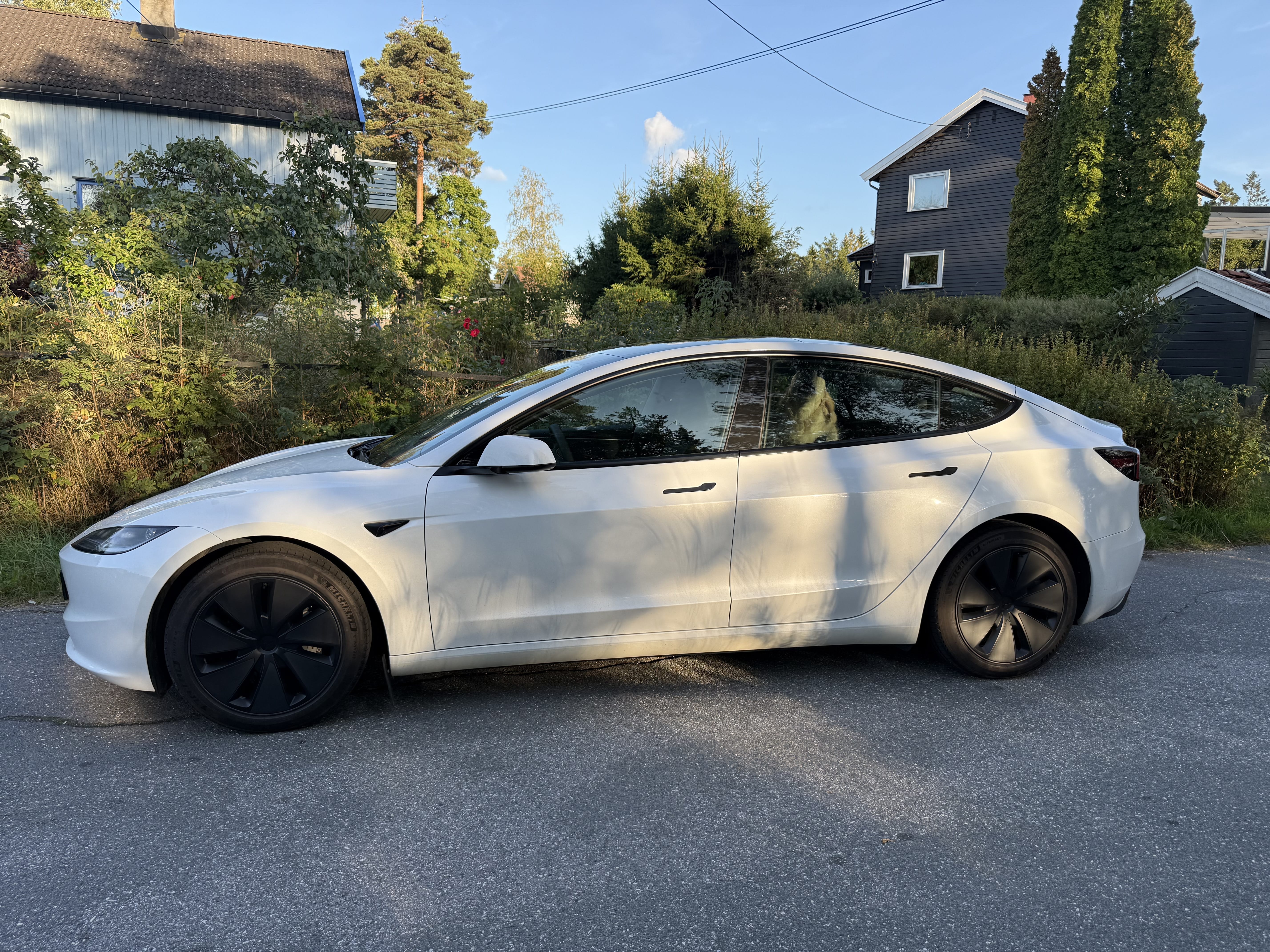 Tesla Model 3 med Aircondition