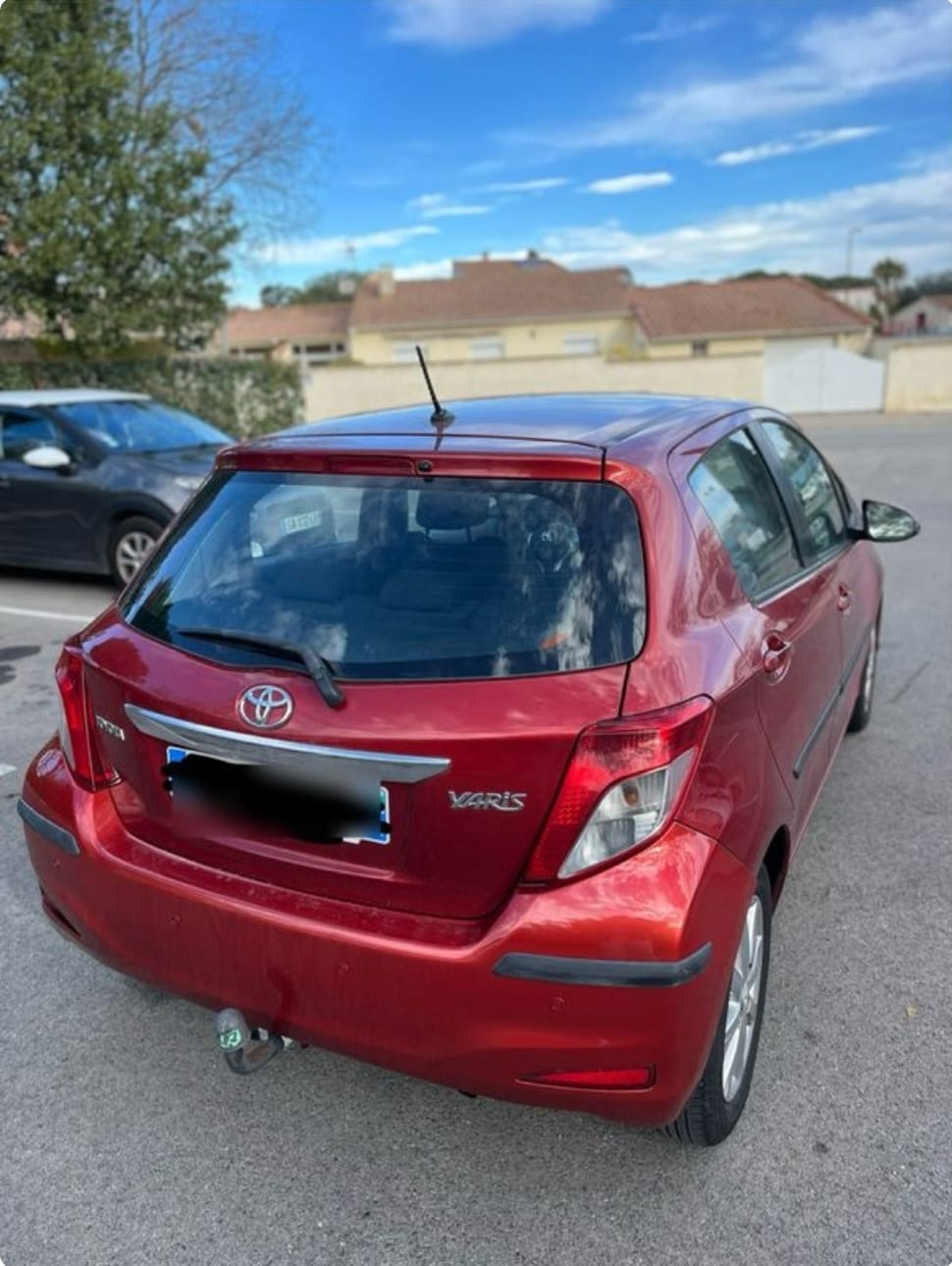 Toyota Yaris essence, 2013, Essence 98