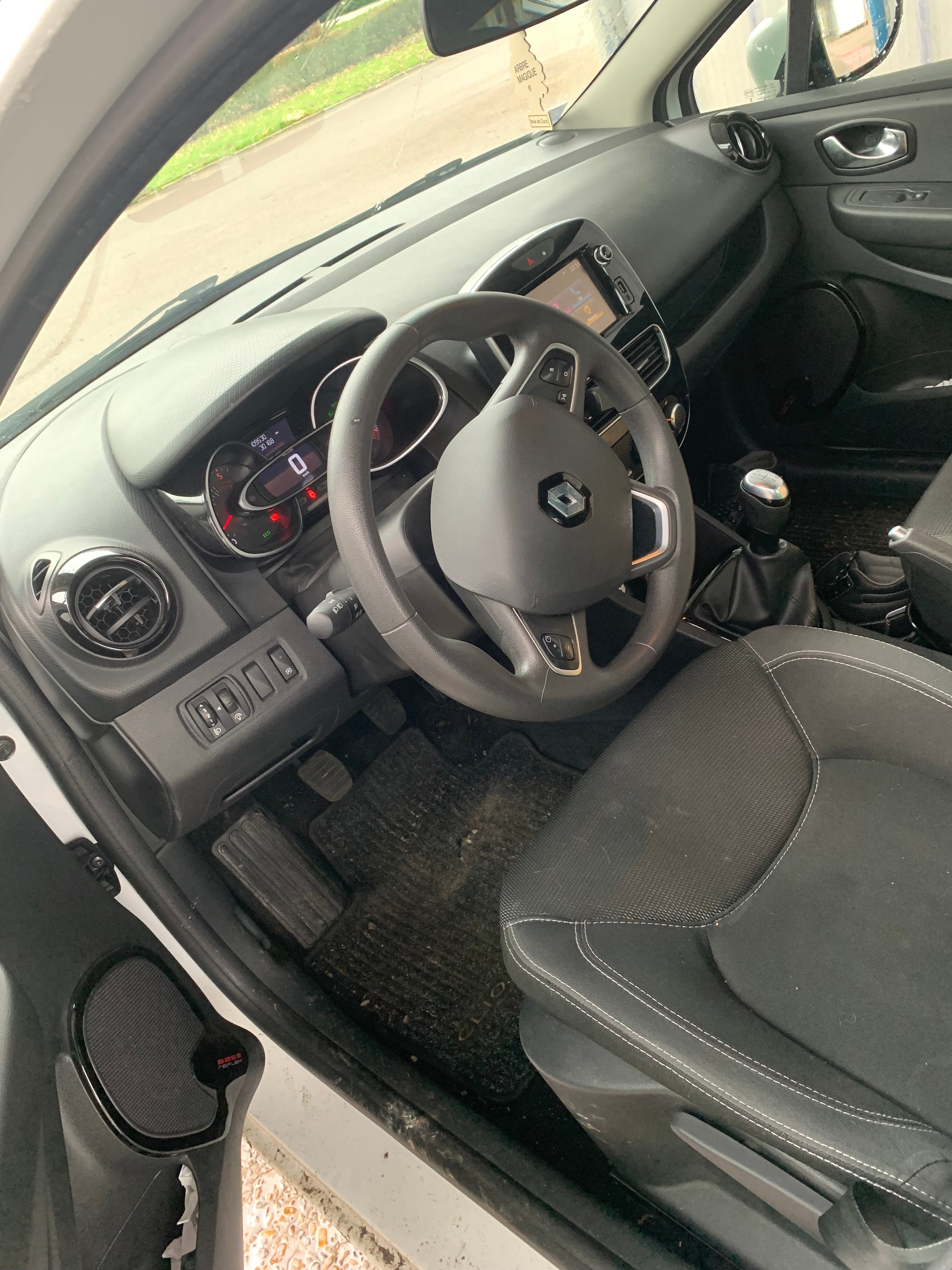 Renault Clio Société 1.5 dci avec GPS