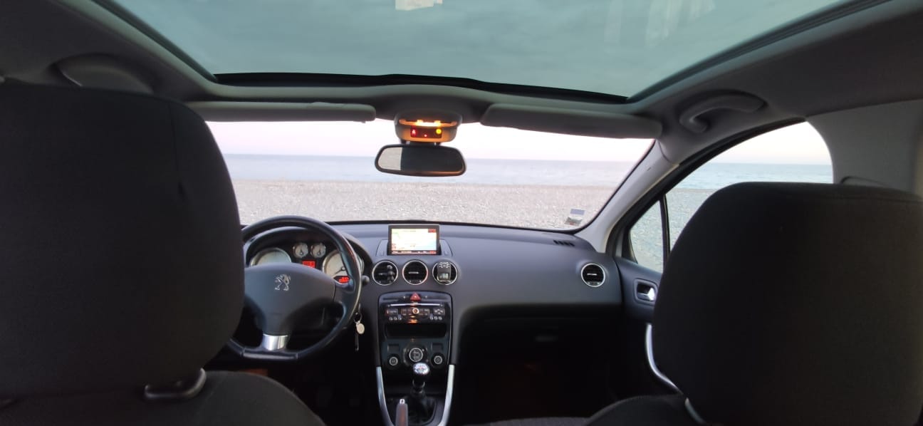 Peugeot 308 avec GPS