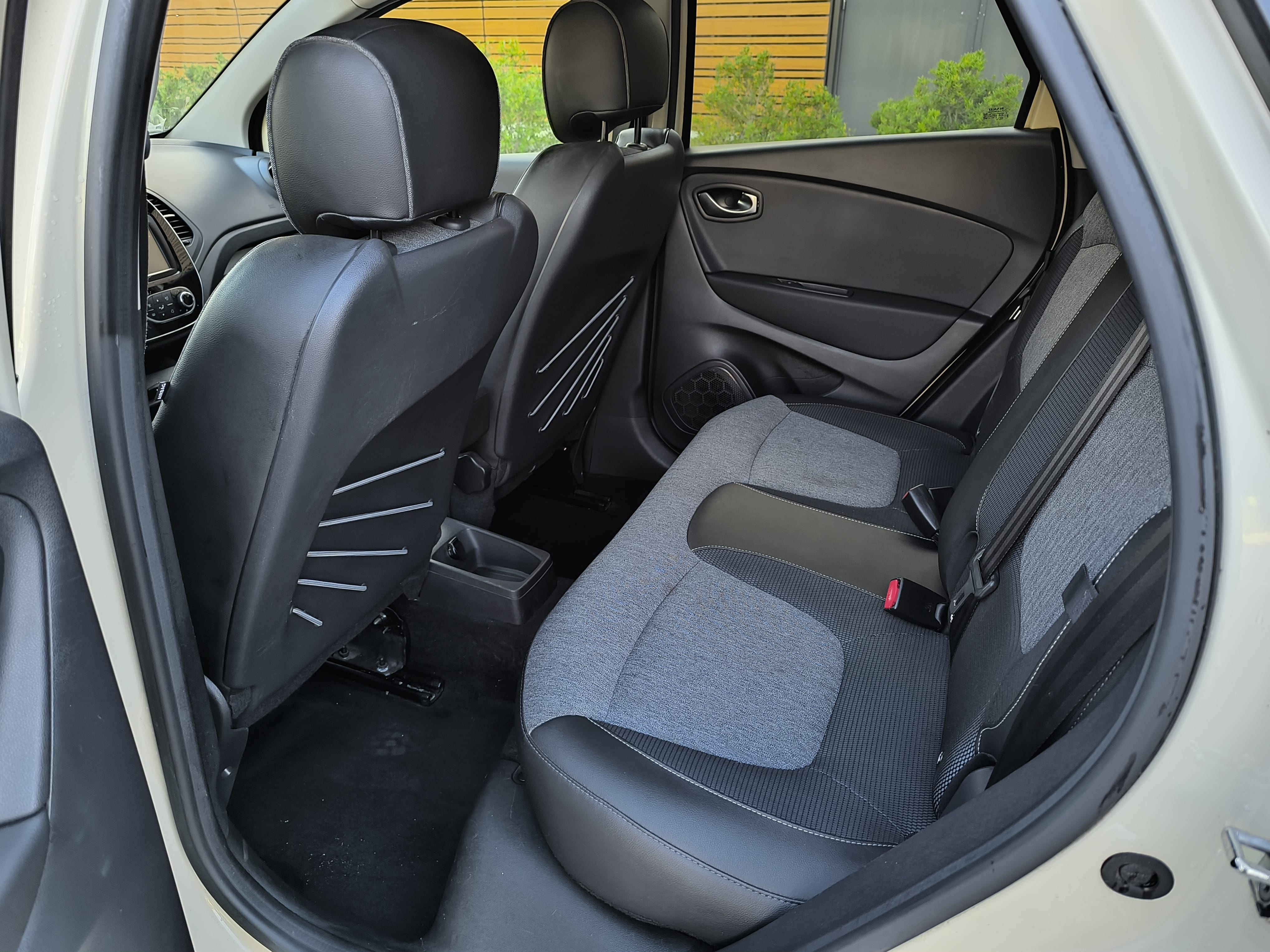 Renault Captur 1.5 DCi 90 CV avec Régulateur de vitesse