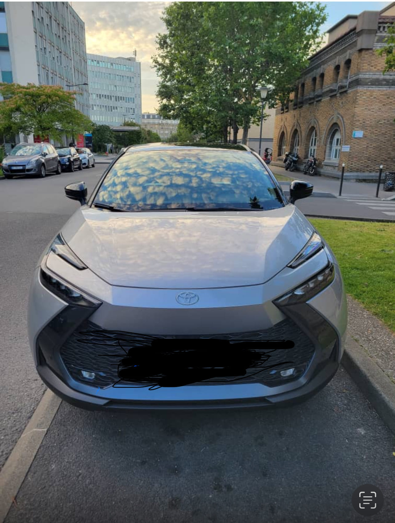 Toyota C-HR, 2024, Essence 95, automatique