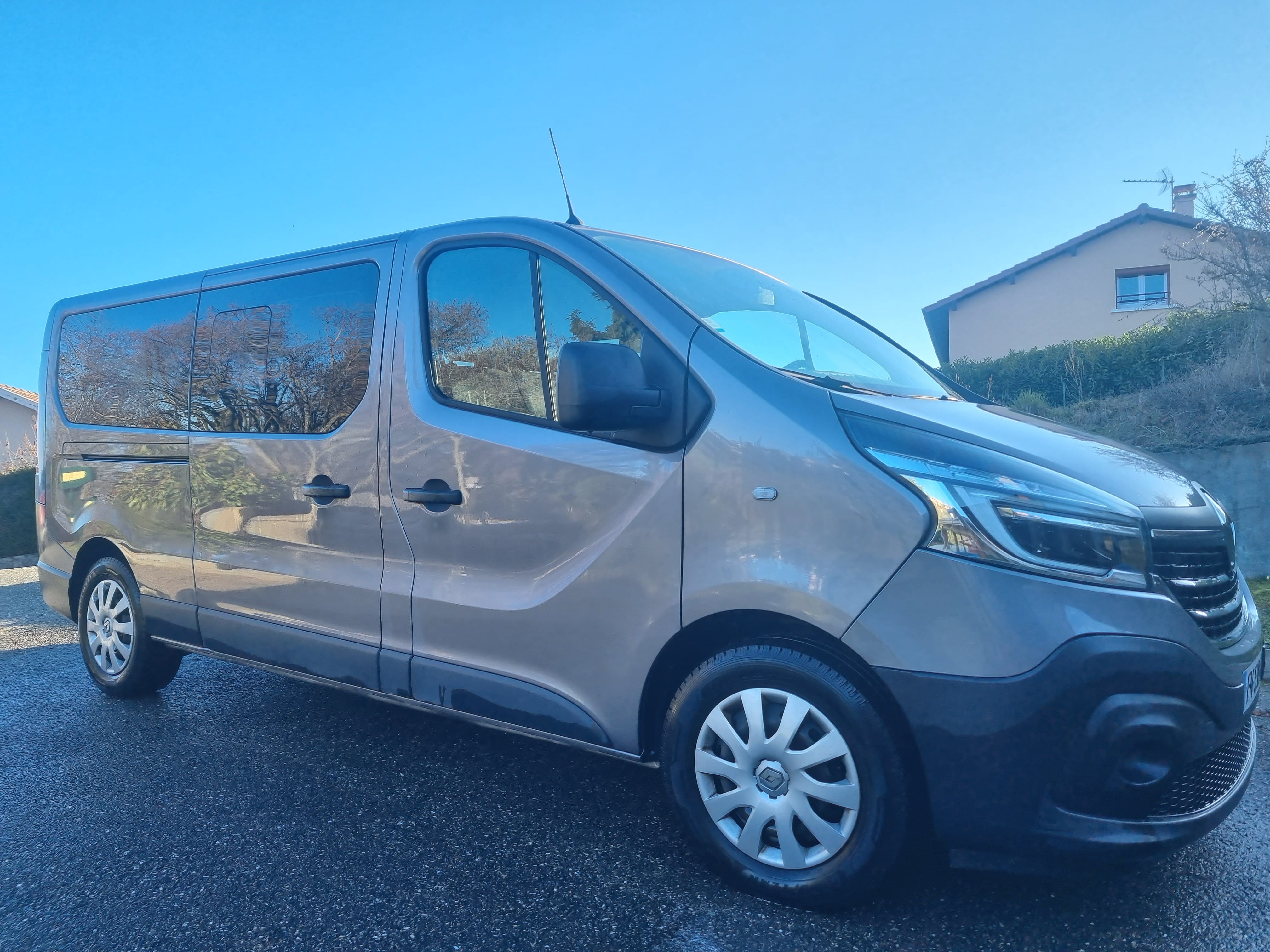 Renault Trafic Passenger avec Climatisation