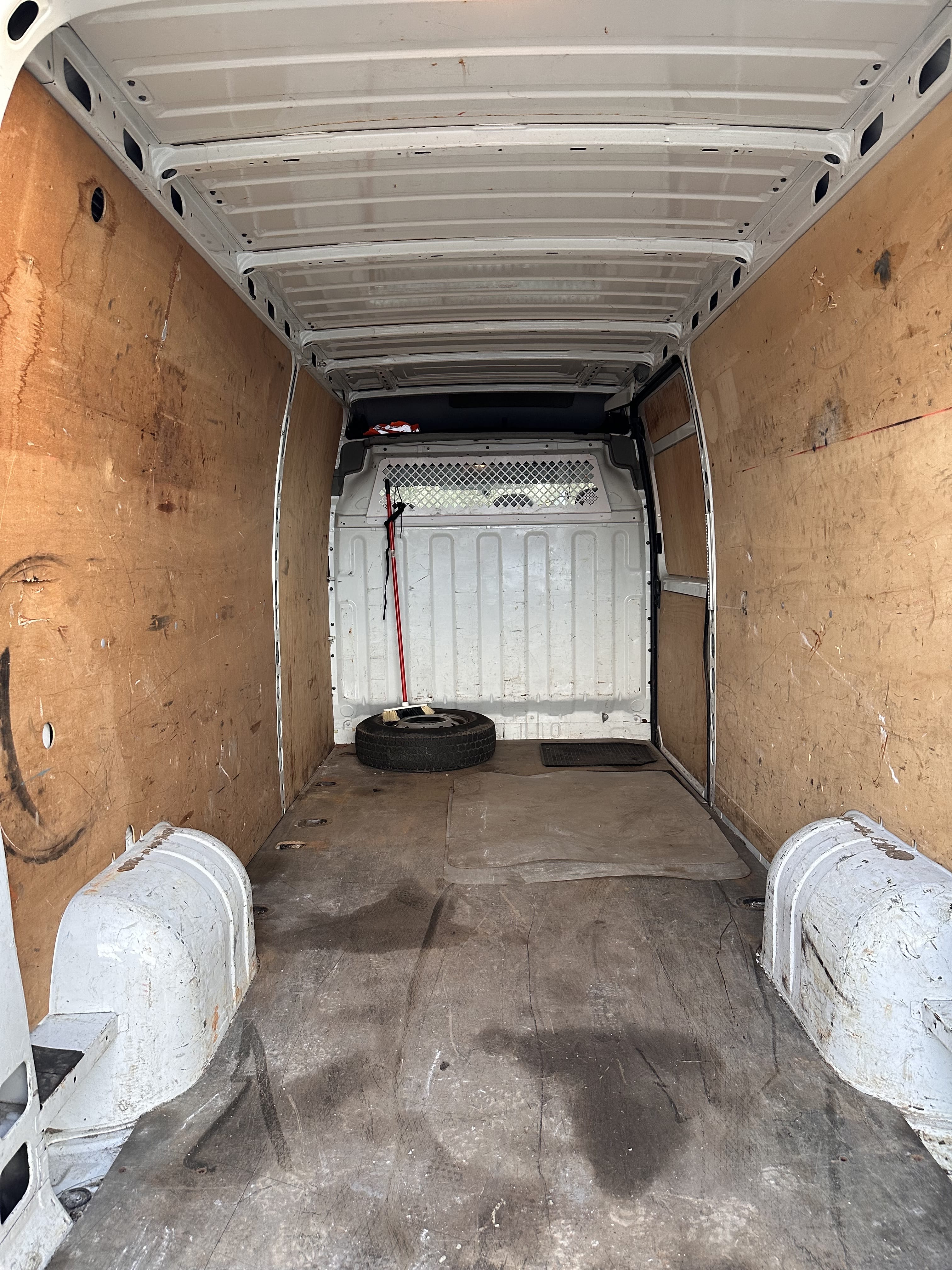 Renault Master mit Winterreifen