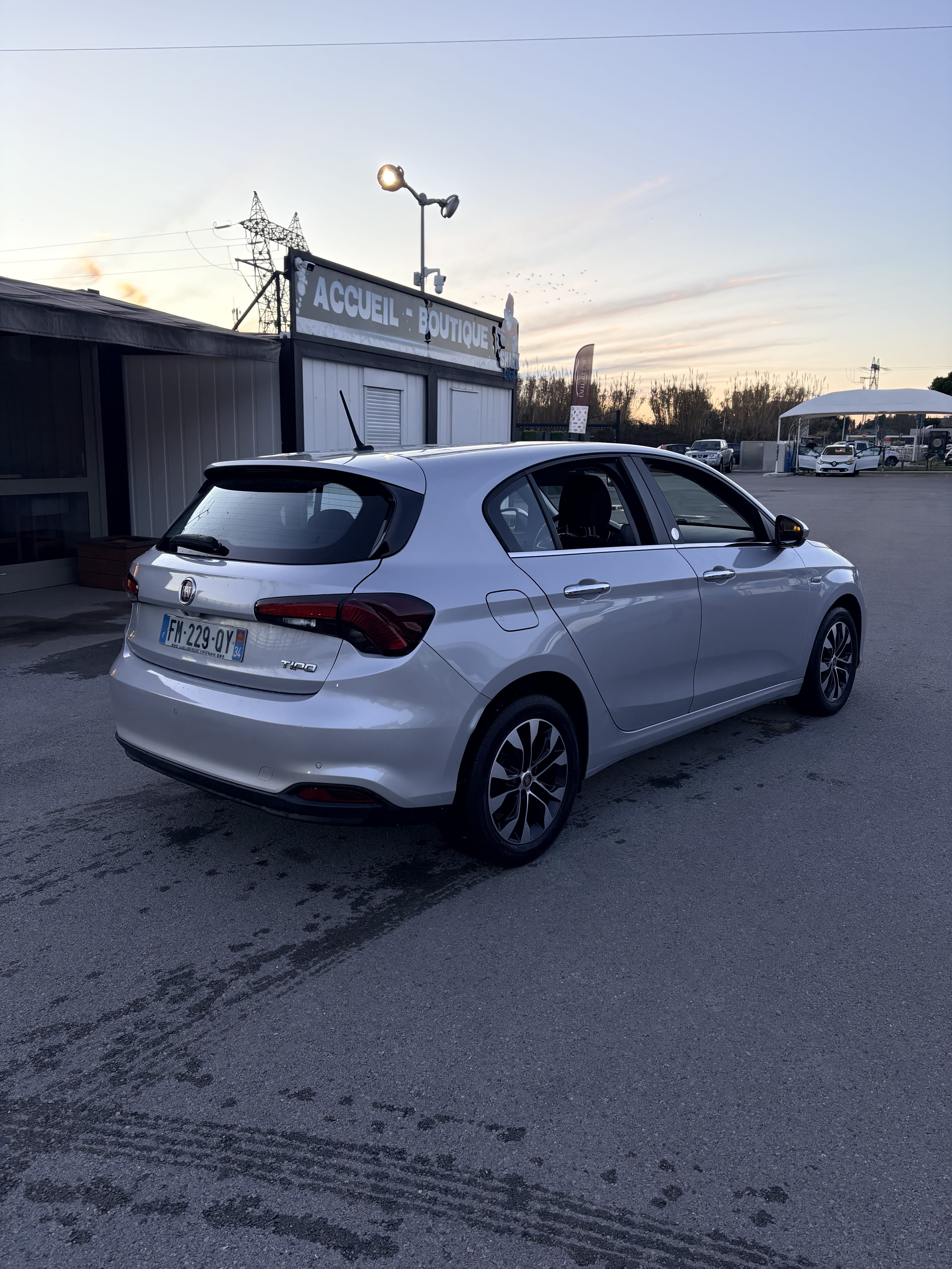 Fiat Tipo Mirror avec Audio Bluetooth