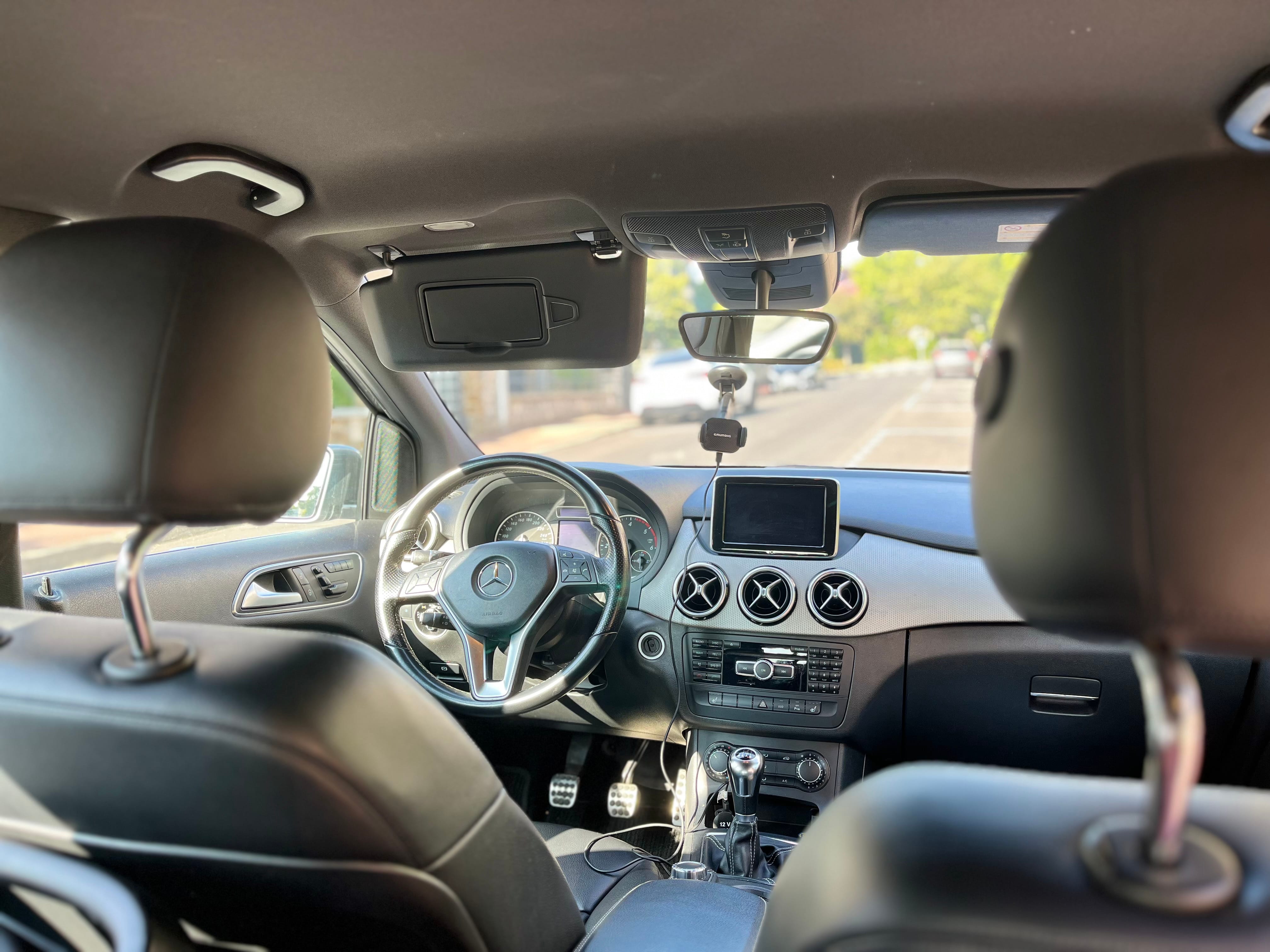 Mercedes Classe B avec GPS