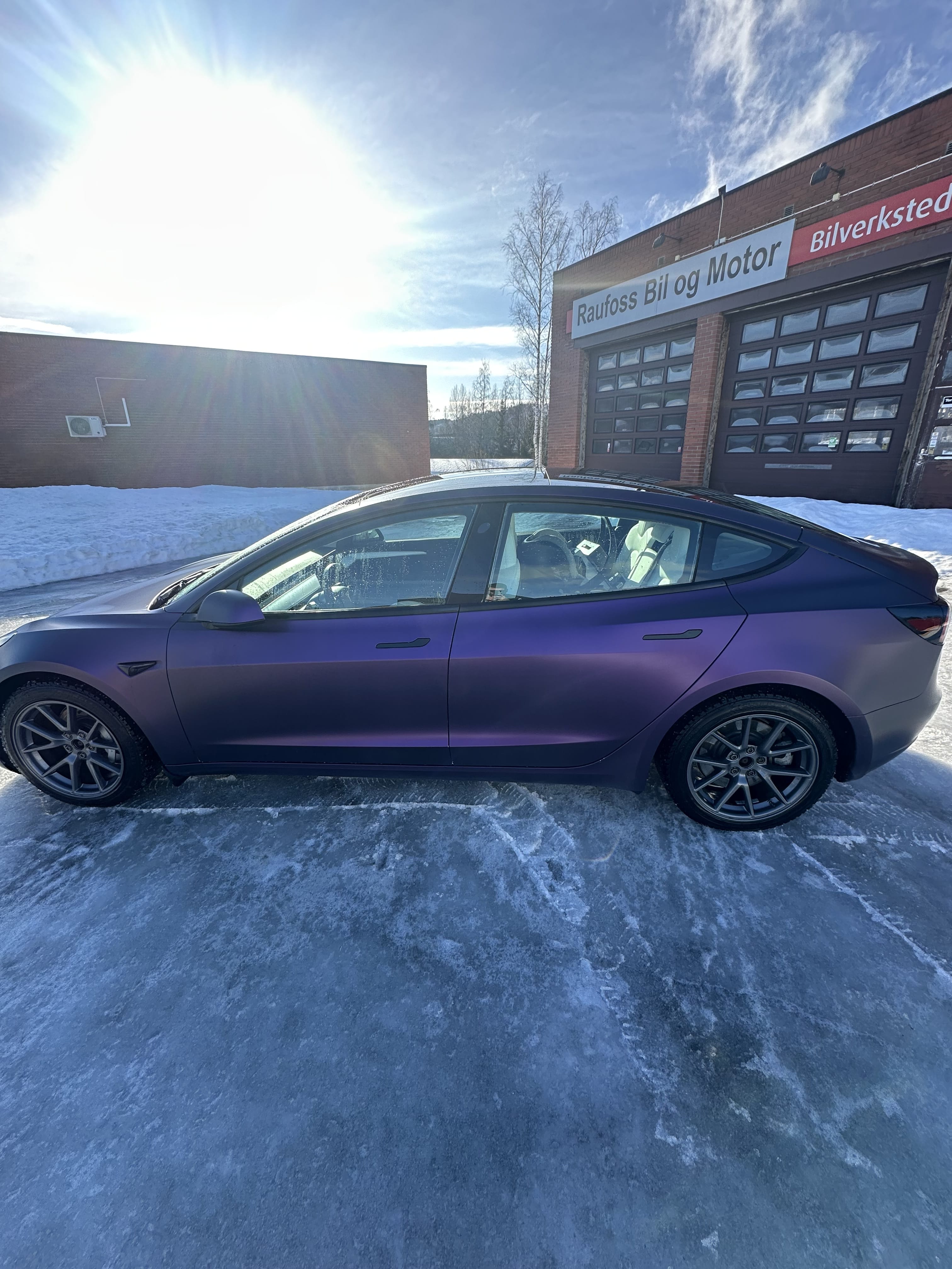 Tesla Model 3 med Aircondition