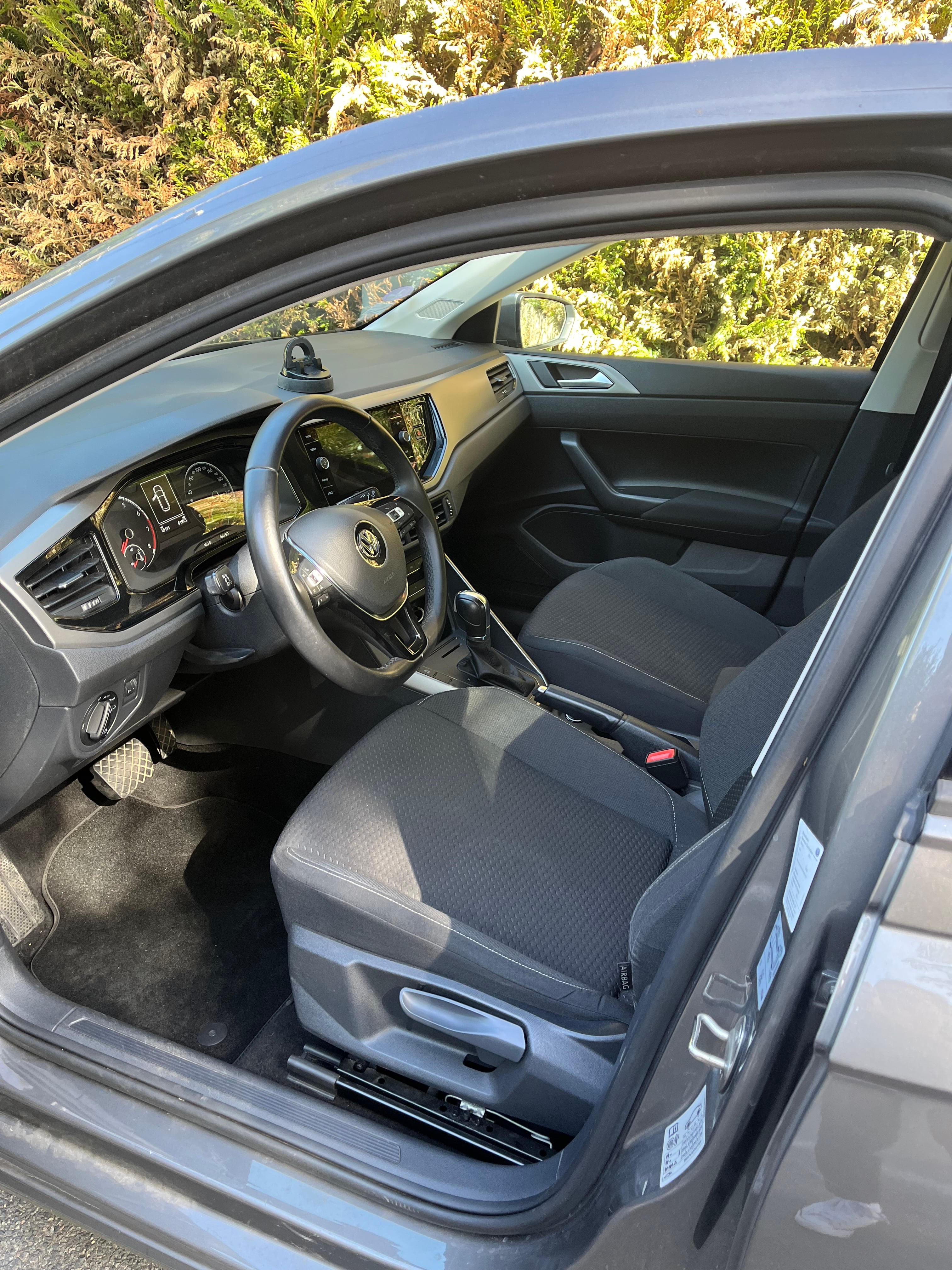 Volkswagen Polo Essence SP95 avec Audio Bluetooth
