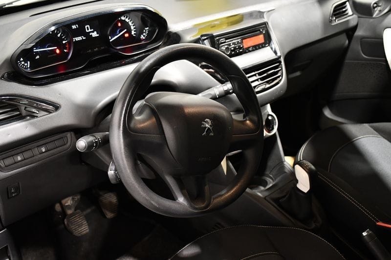 Peugeot 208 avec Port USB