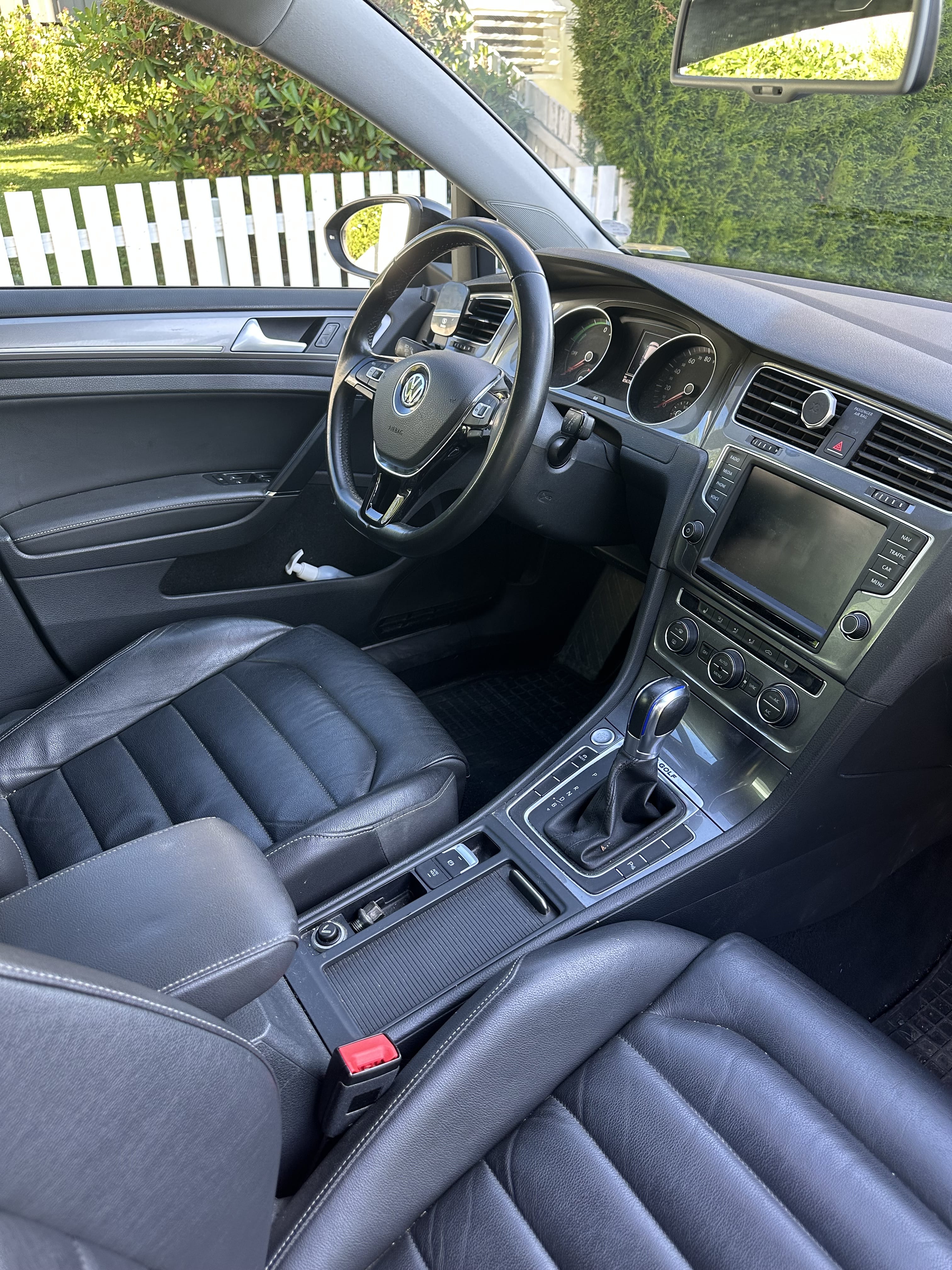 Volkswagen e-Golf Elektrisk (billig bomring)