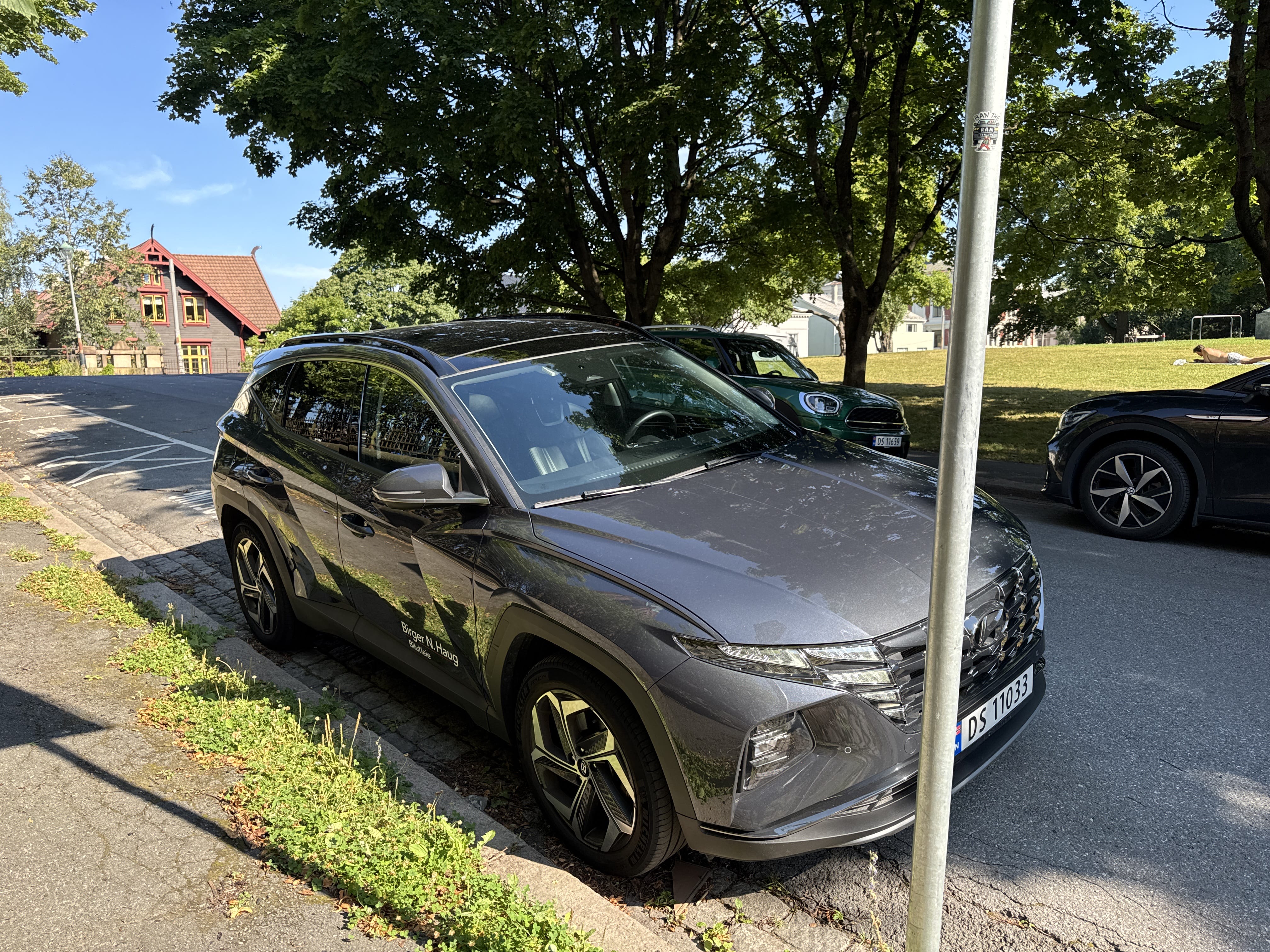 Hyundai Tucson Hybrid Limited with Apple CarPlay