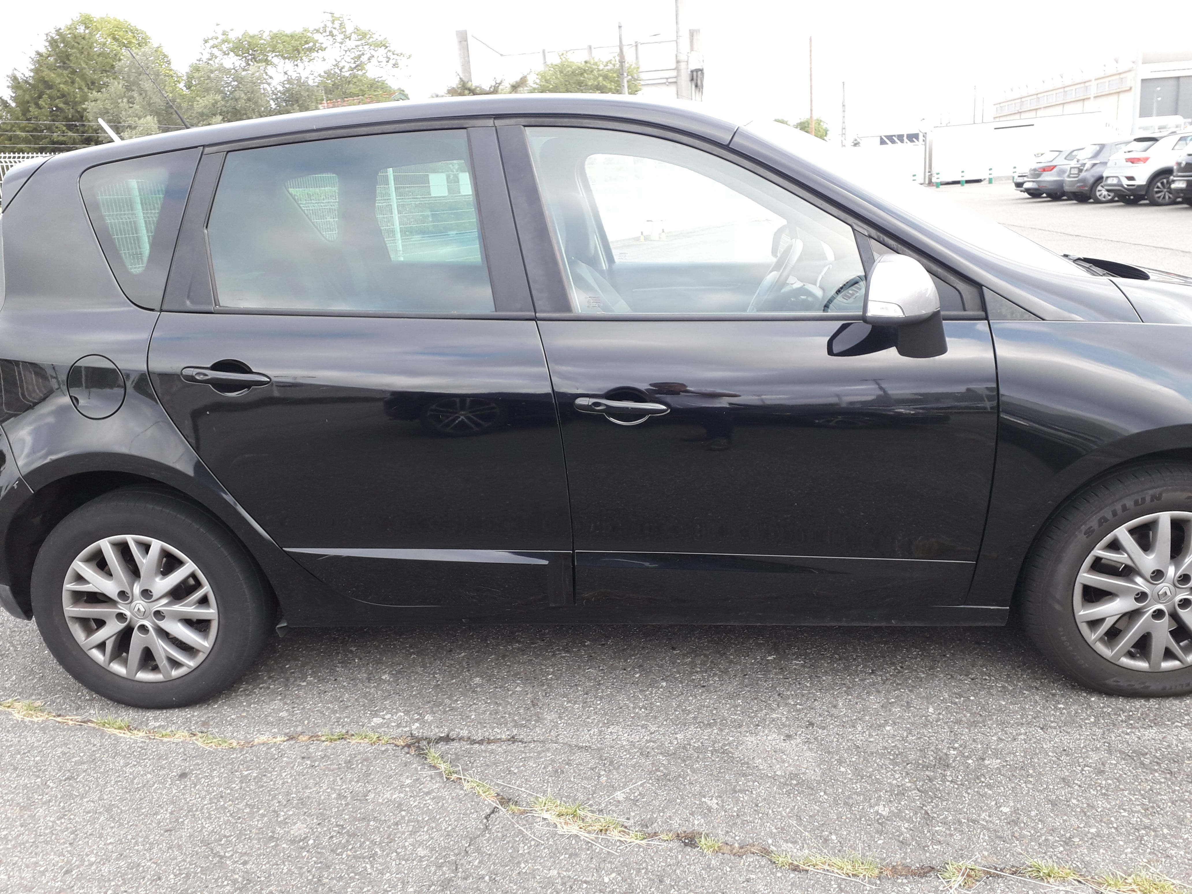 Renault Scenic 1.5 DCI 110 CV dynamique mit Bluetooth-Audio