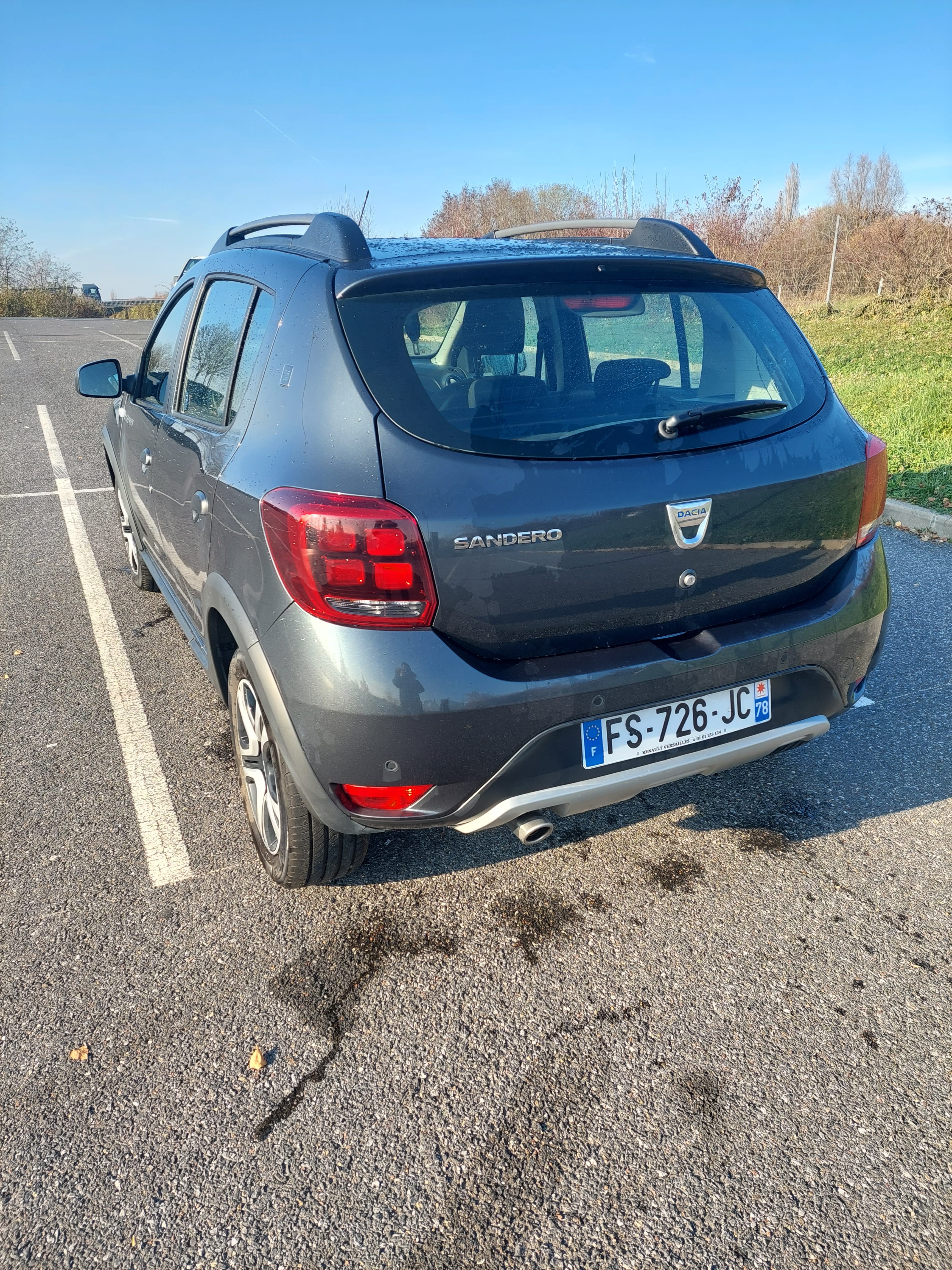 Dacia Sandero Essence/GPL sur équipée avec Régulateur de vitesse